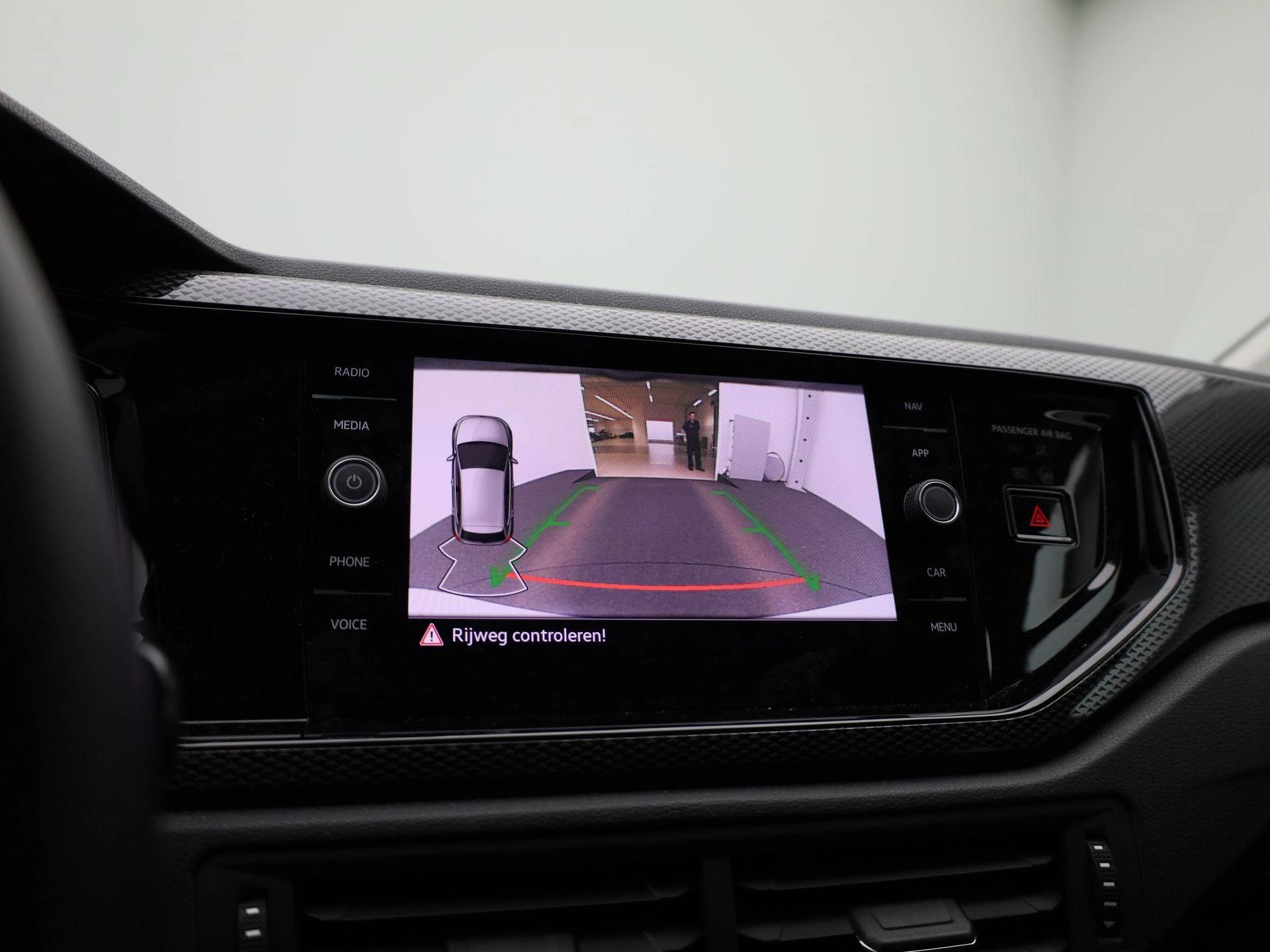 Volkswagen-Polo-image-17