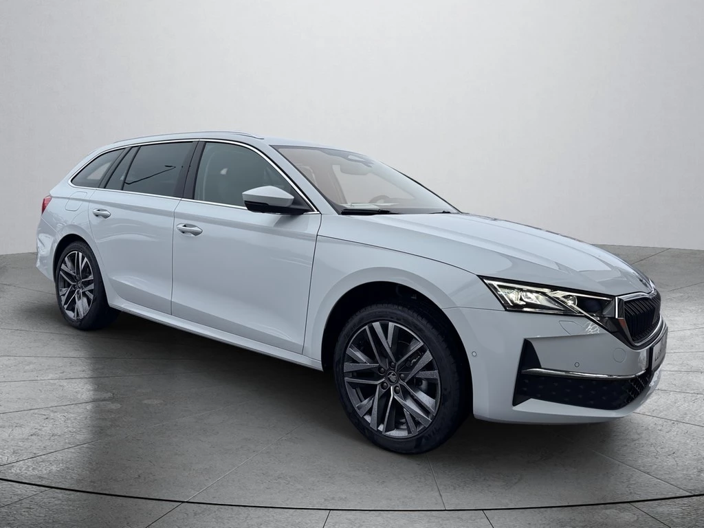 Škoda Octavia Combi 1.5 TSI mHEV 110 kW Balance, AHK