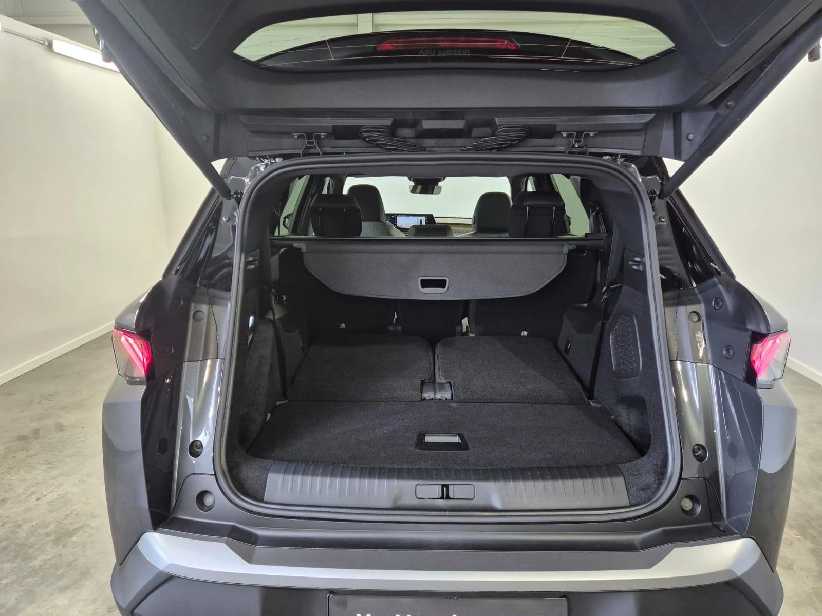 Peugeot 5008 1.2 HYBRID 145 e-DSC6 GT 7 seats + pano dak