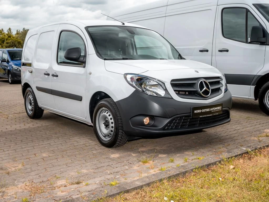 Mercedes-Benz-Citan 109-image-4