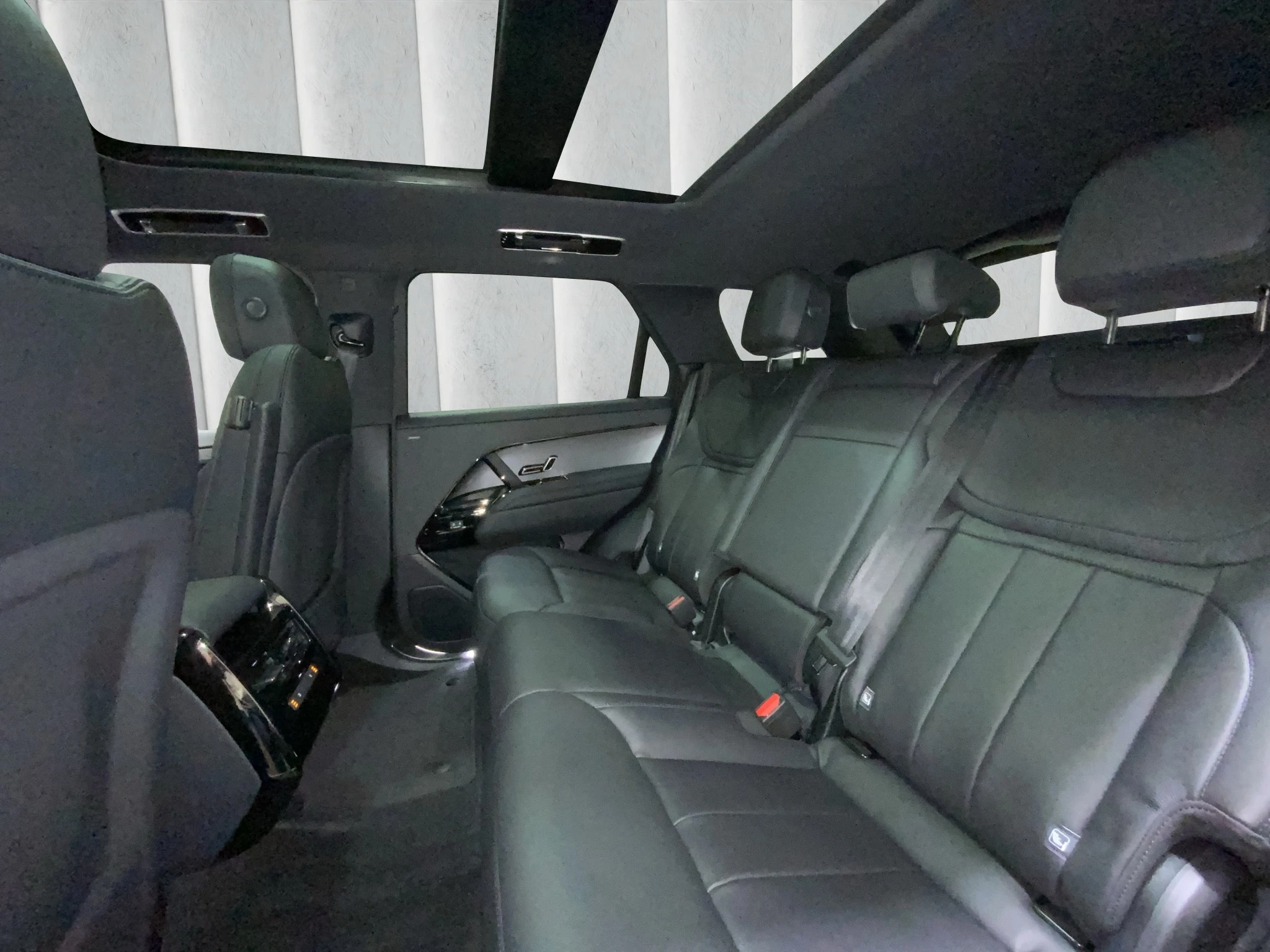 Land Rover-Range Rover Sport-image-7