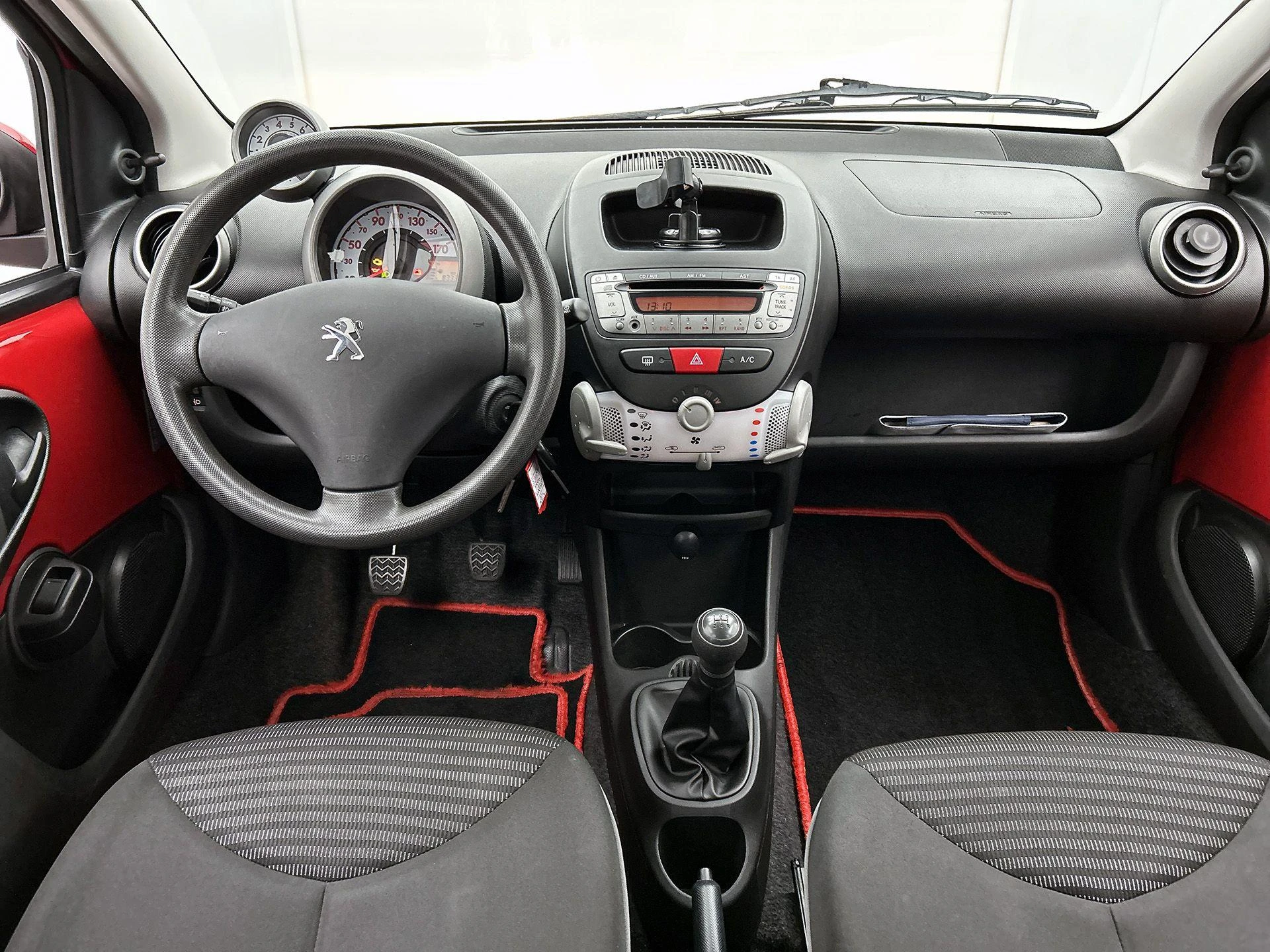 Peugeot-107-image-10