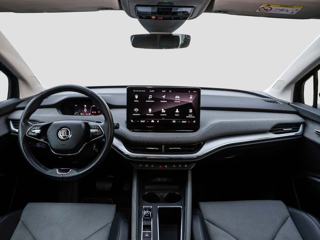 Škoda-Enyaq iV-image-10