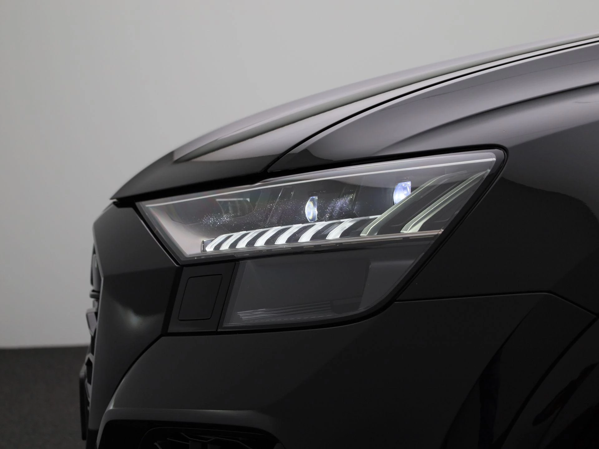 Audi-Q8-image-16