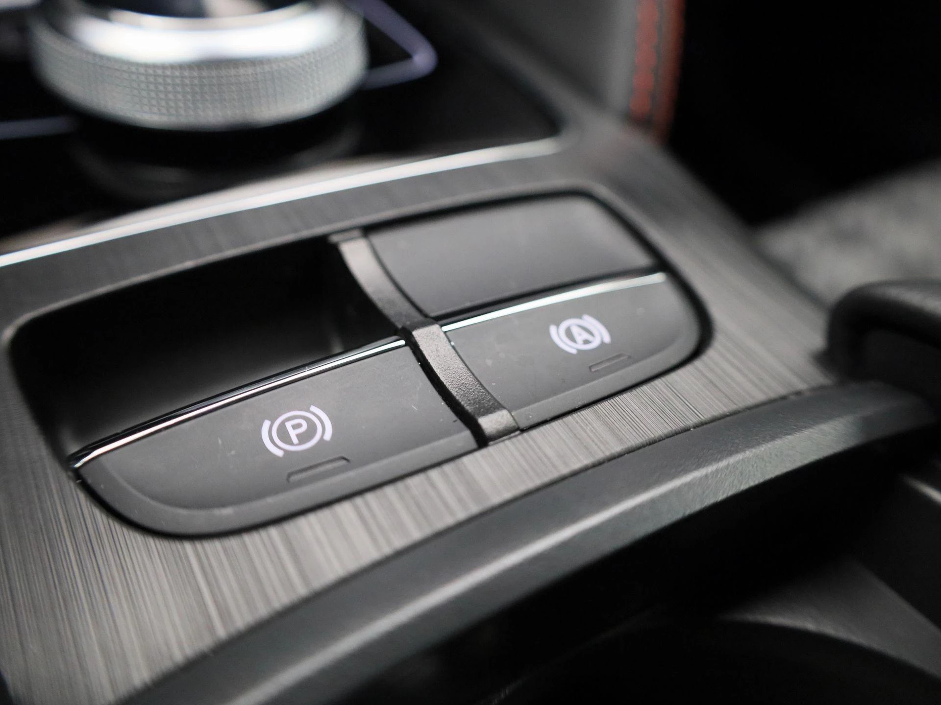 MG-ZS EV-image-25