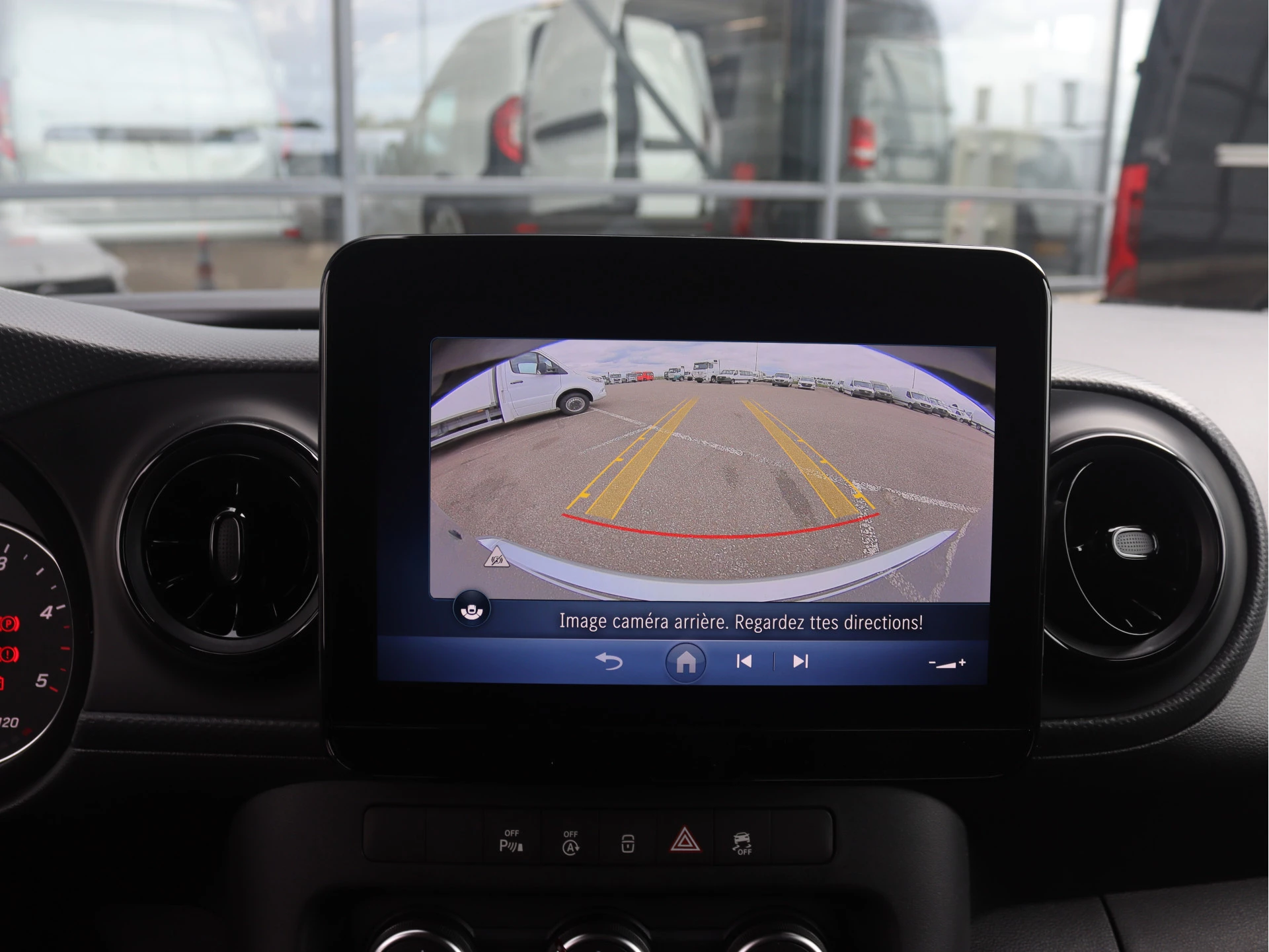 Mercedes-Benz-Citan-image-4