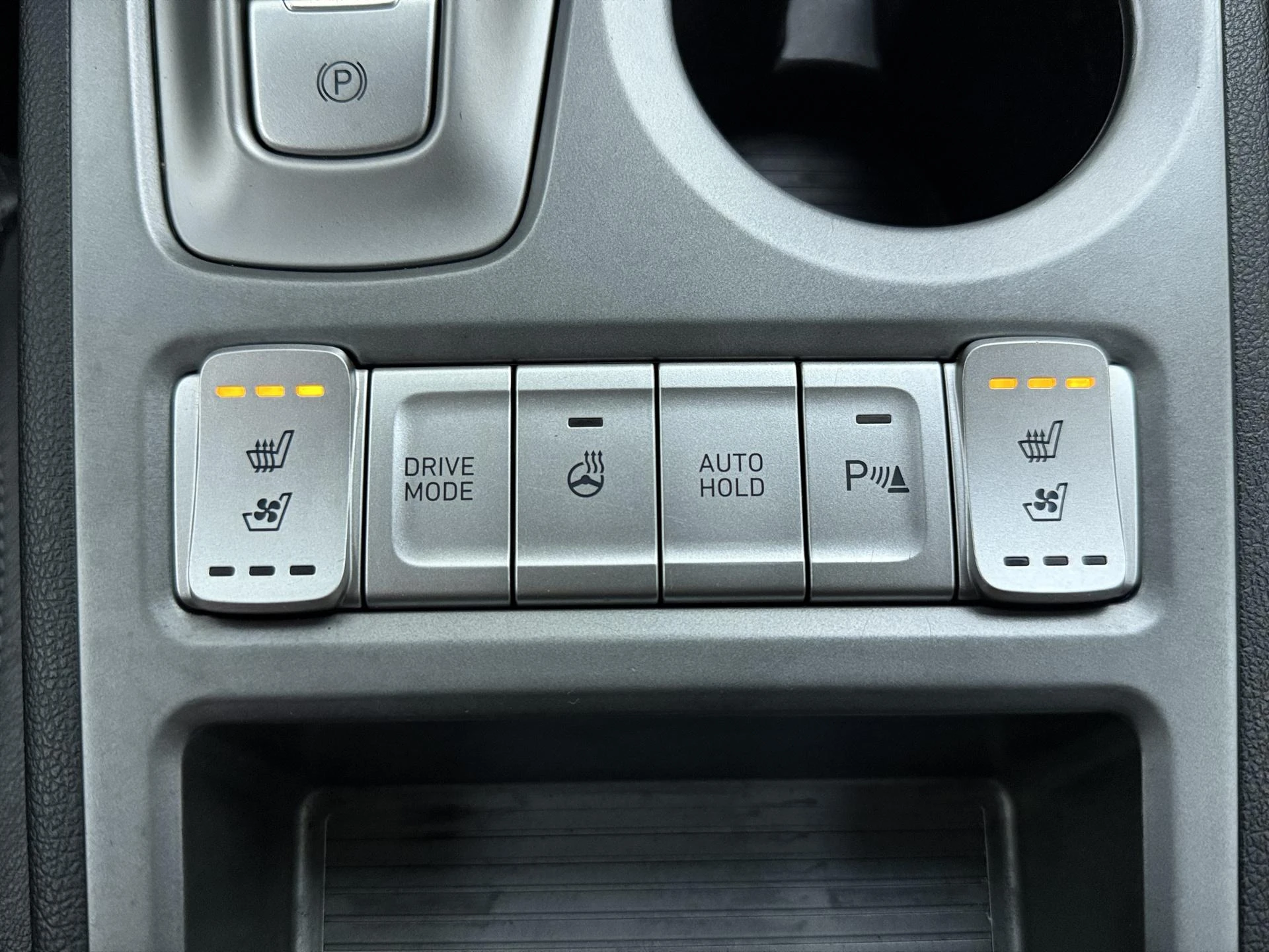 Hyundai-Kona-image-17