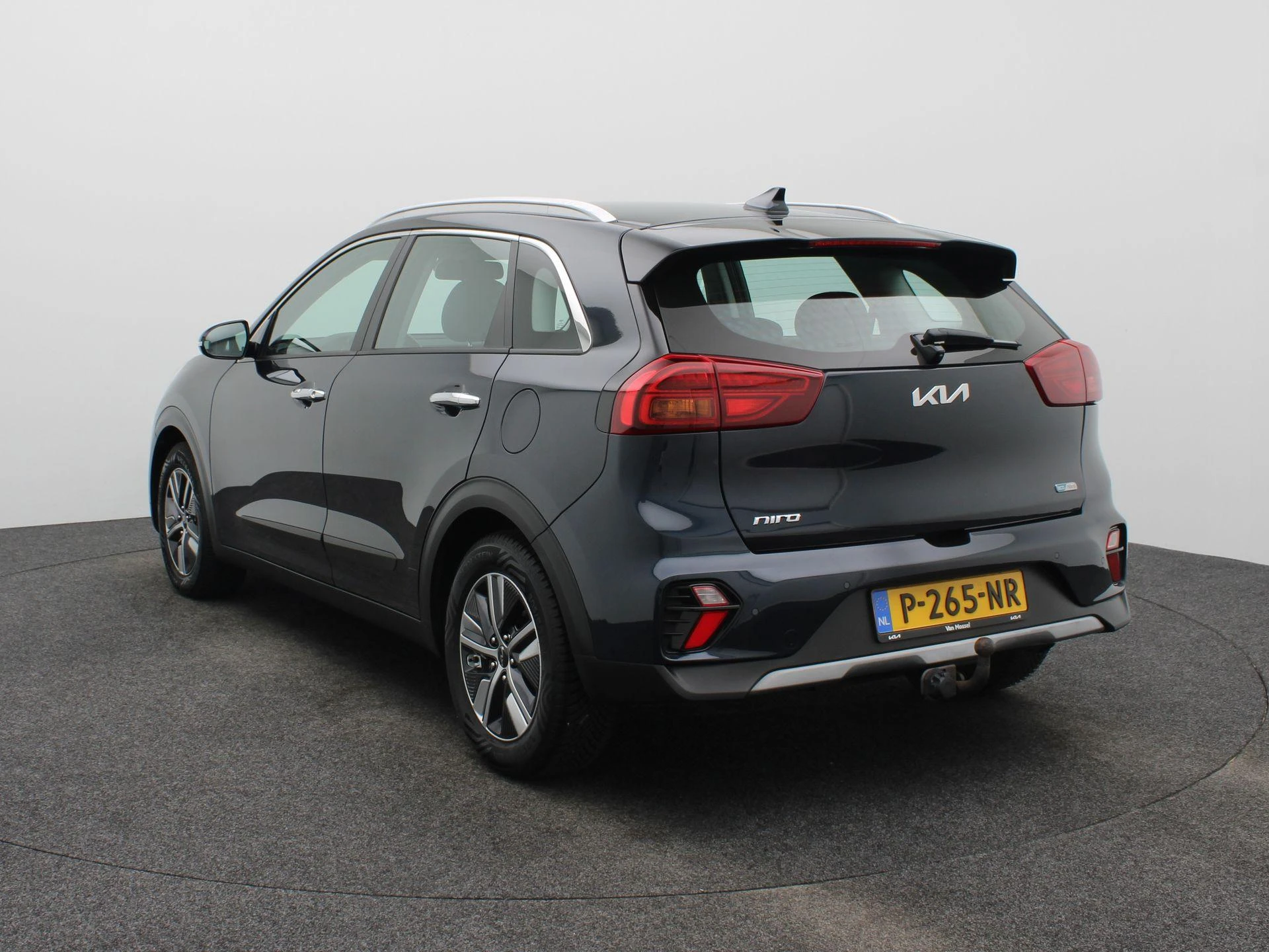 Kia-Niro-image-1