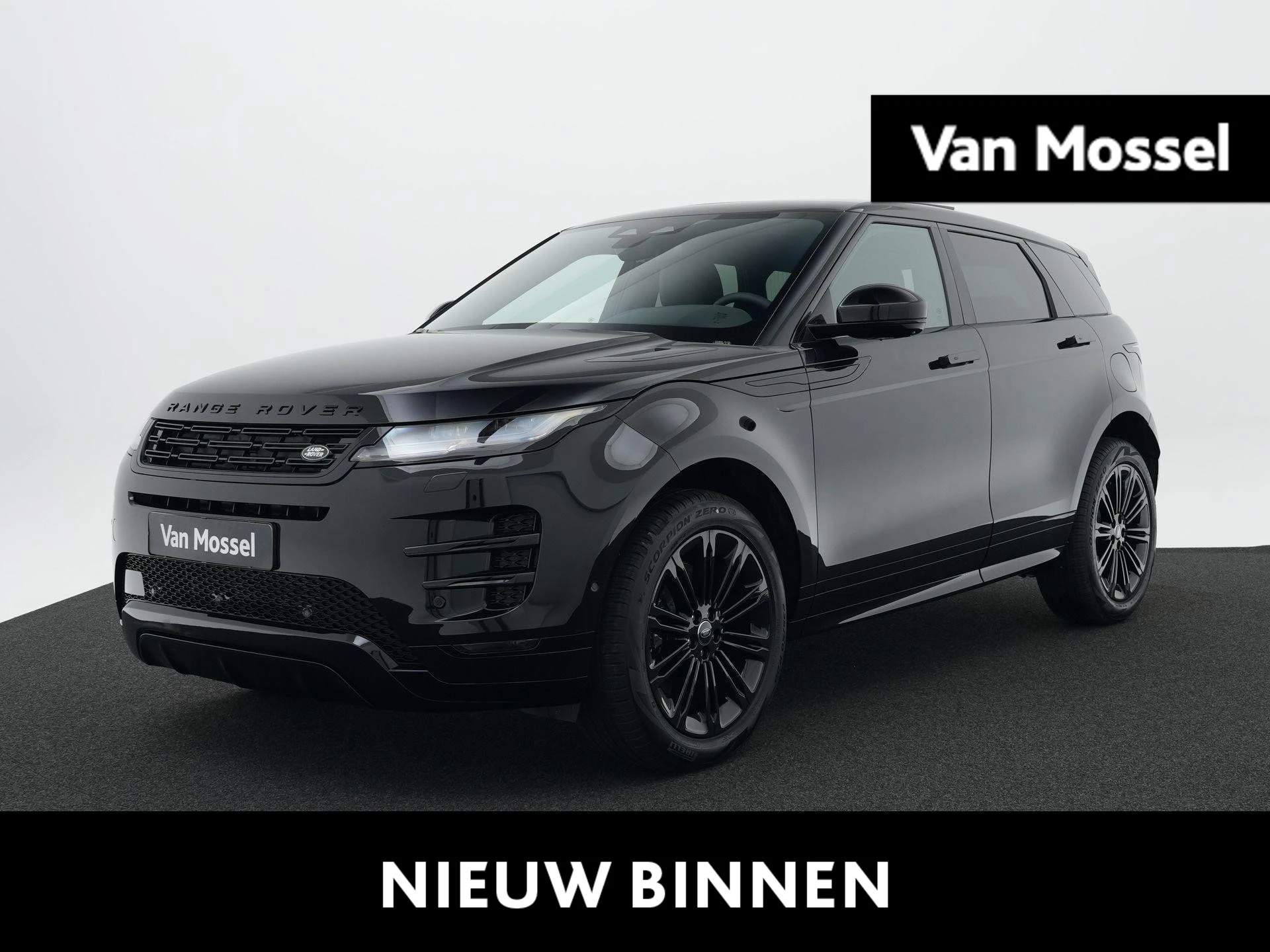 Land Rover-Range Rover Evoque-image-0
