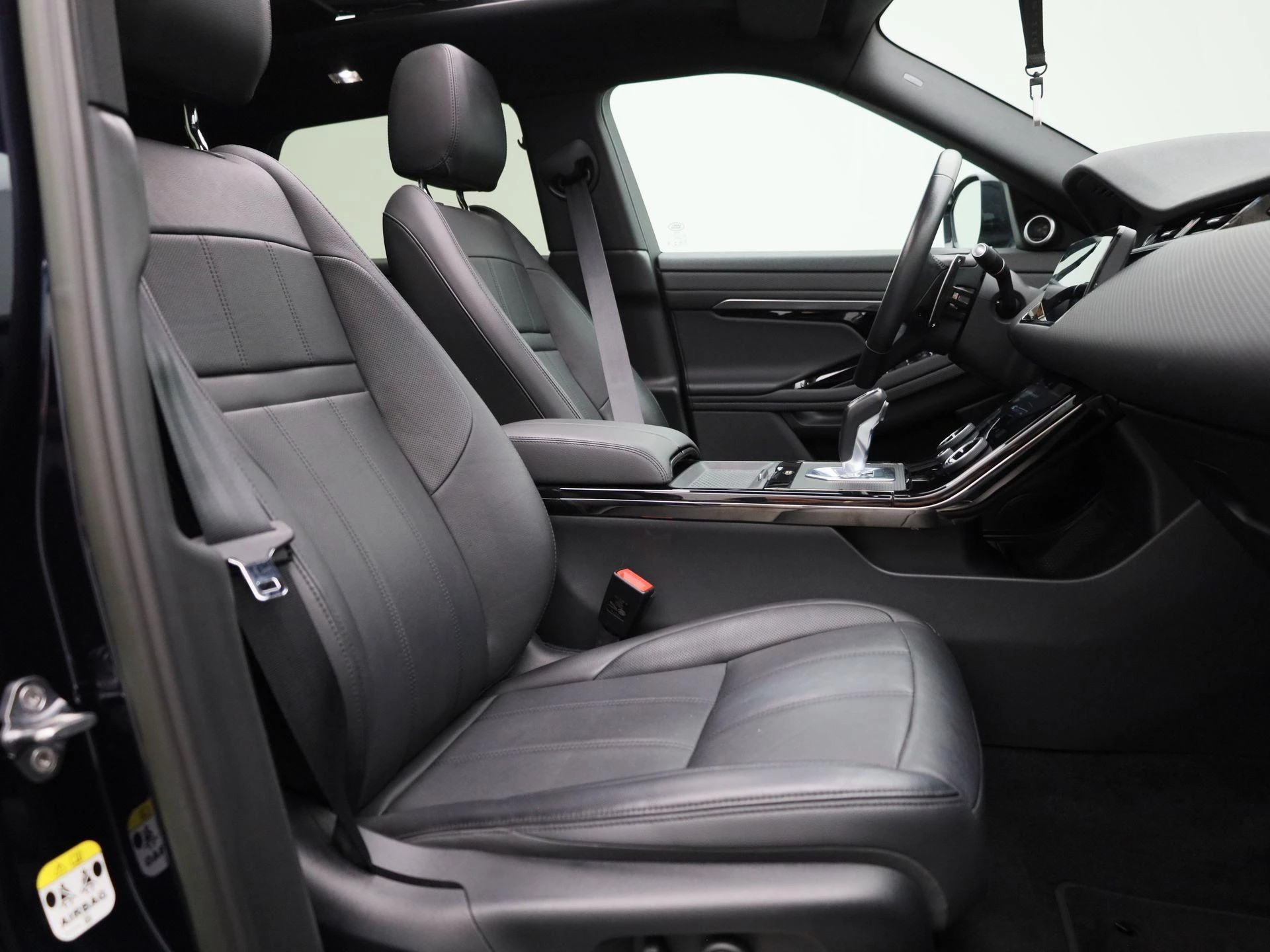 Land Rover Range Rover Evoque D165 MHEV AWD Auto R-Dynamic