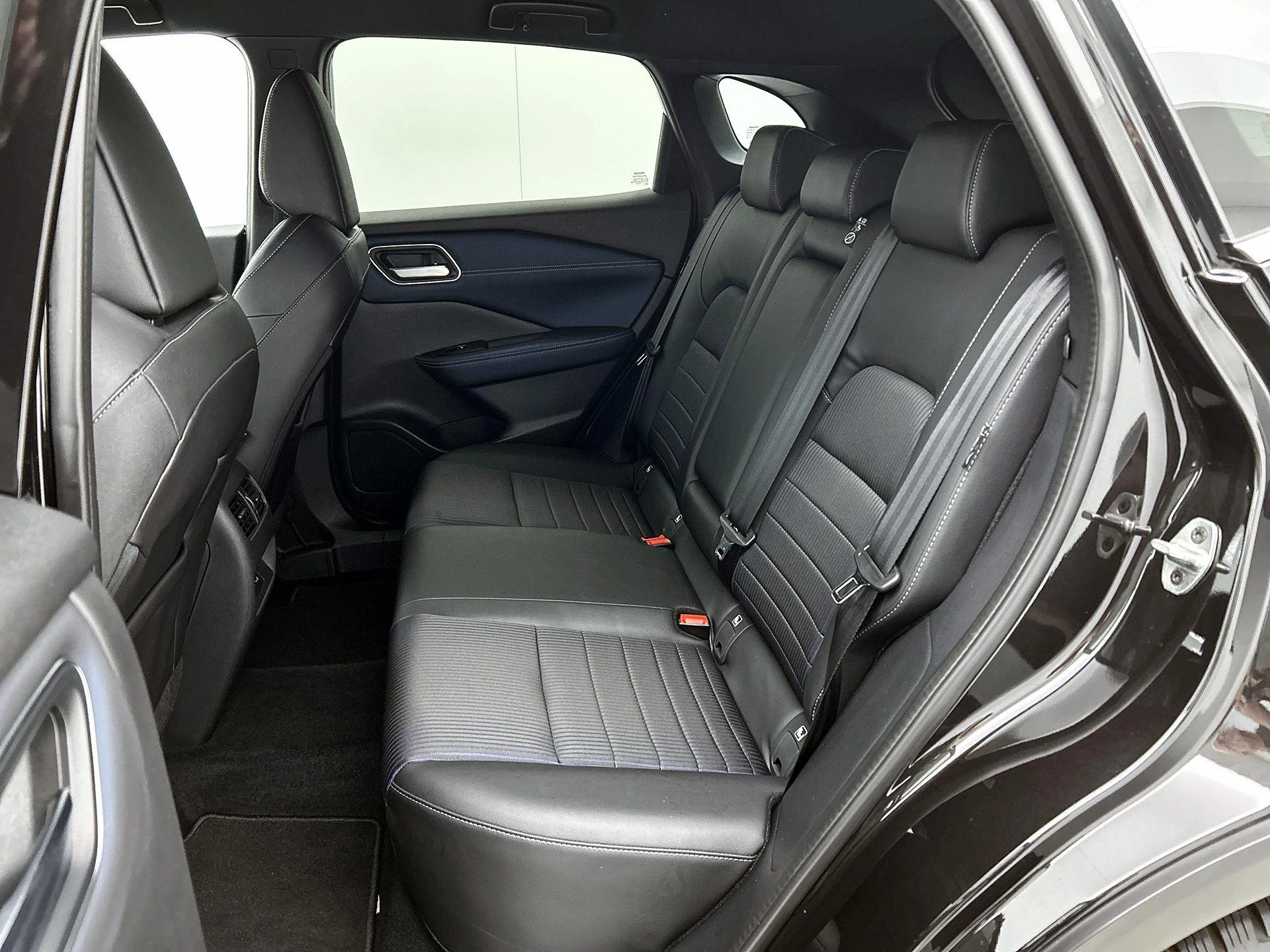 Nissan-QASHQAI-image-28