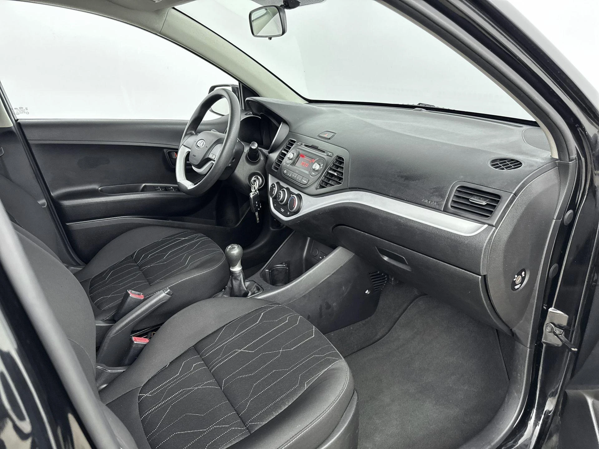 Kia-Picanto-image-10