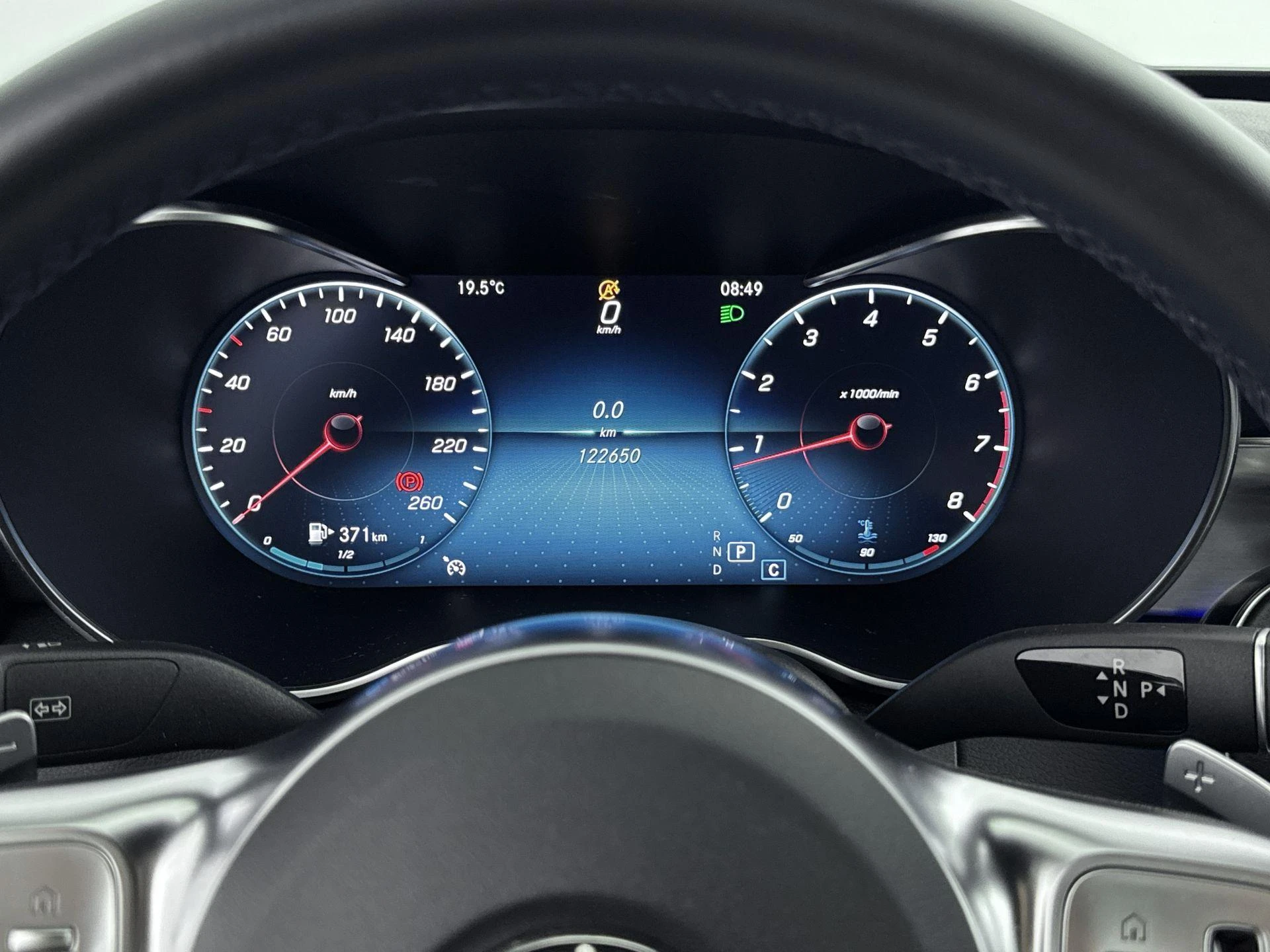 Mercedes-Benz-C-Klasse-image-9