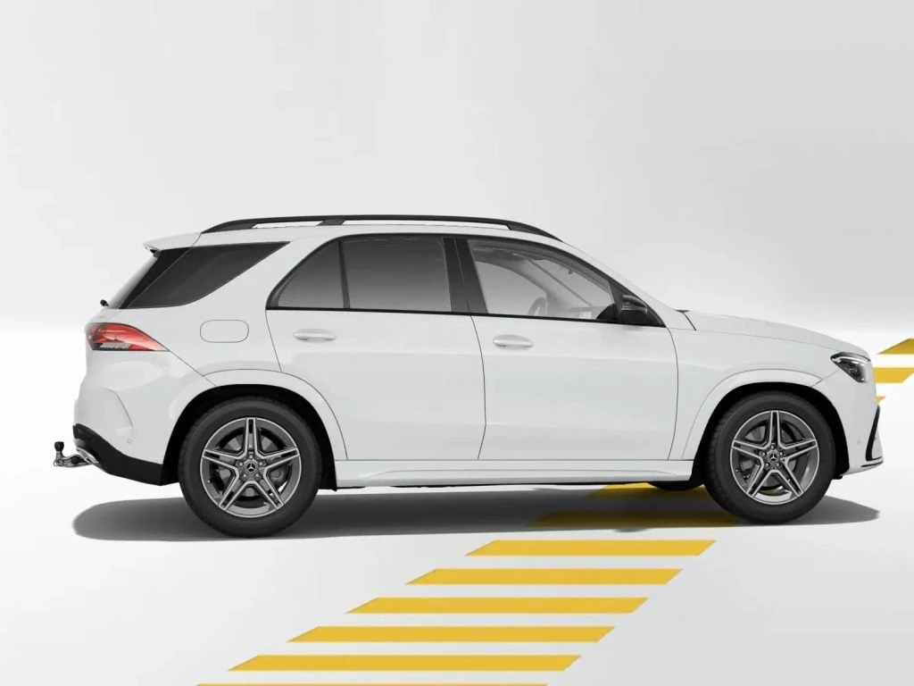 Mercedes-Benz-GLE 300 d-image-7