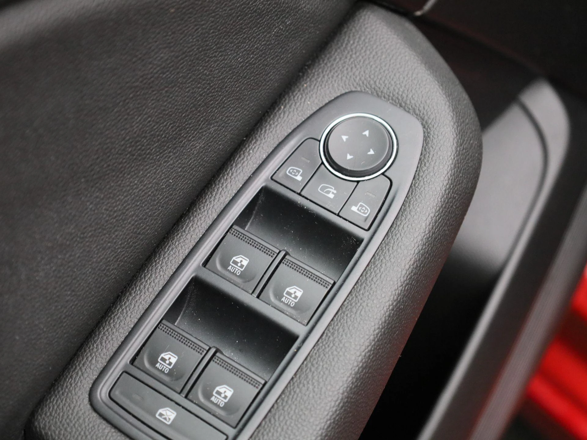 Renault-Clio-image-26