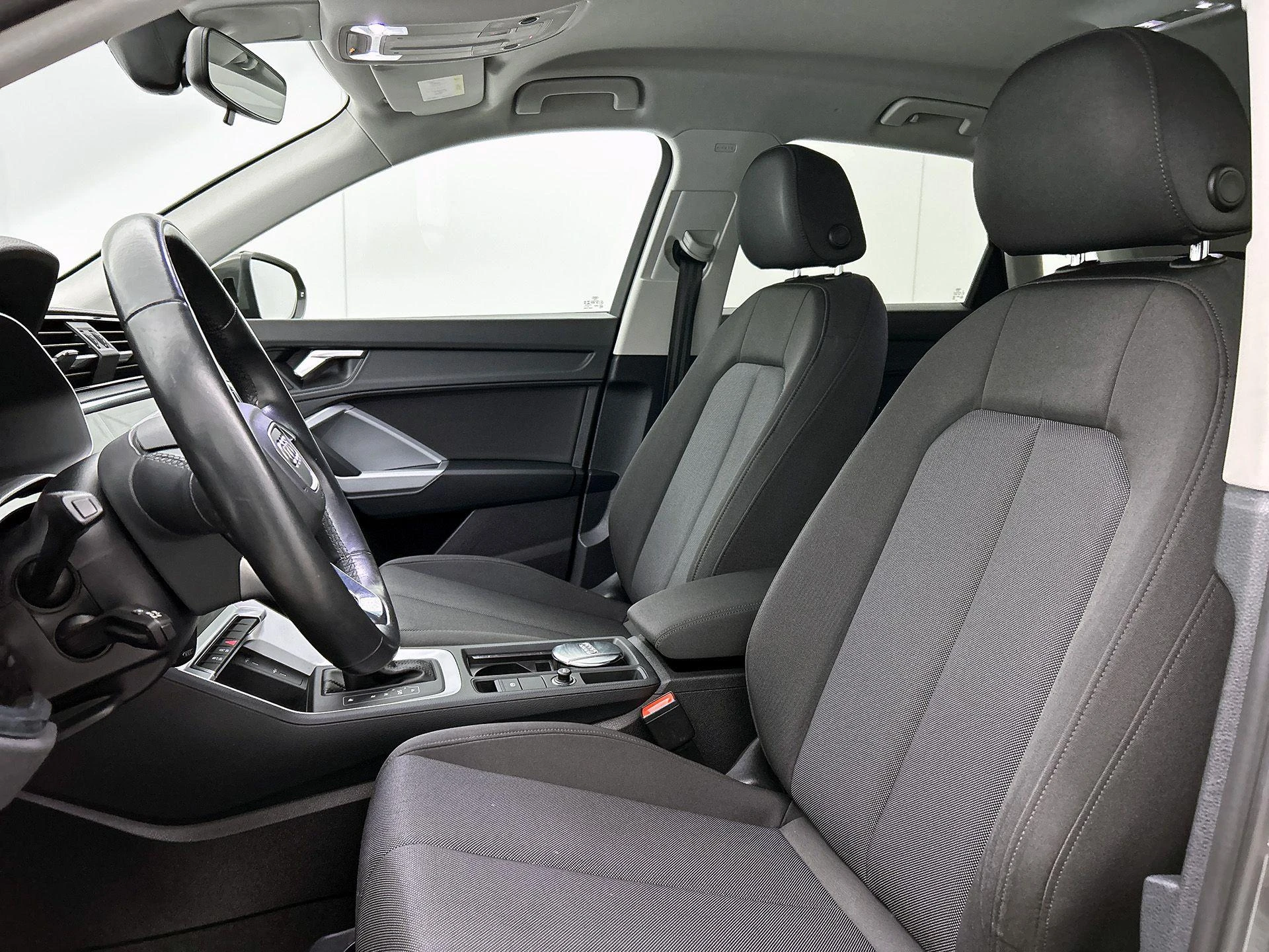Audi-Q3-image-31