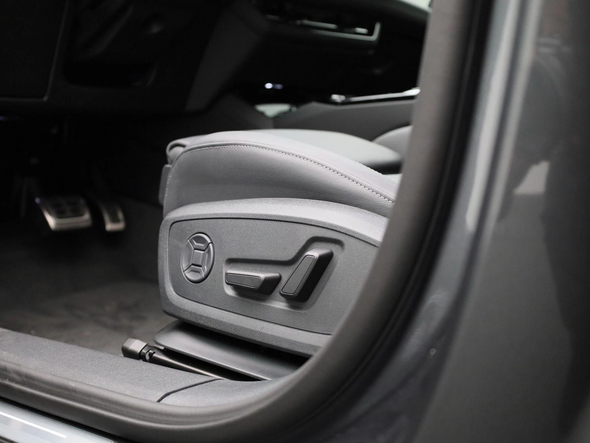 Audi A6 Avant e-tron S edition 83 kWh
