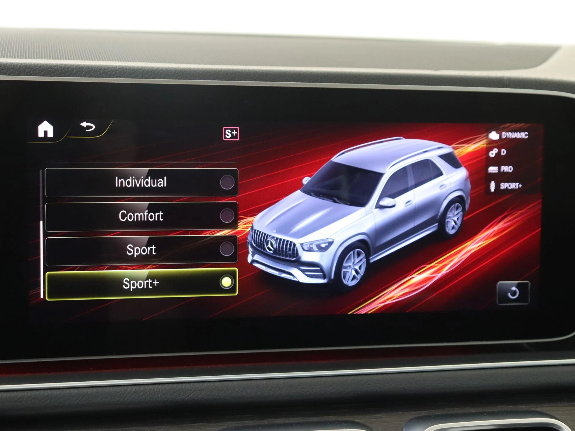 Mercedes-Benz-GLE-image-19