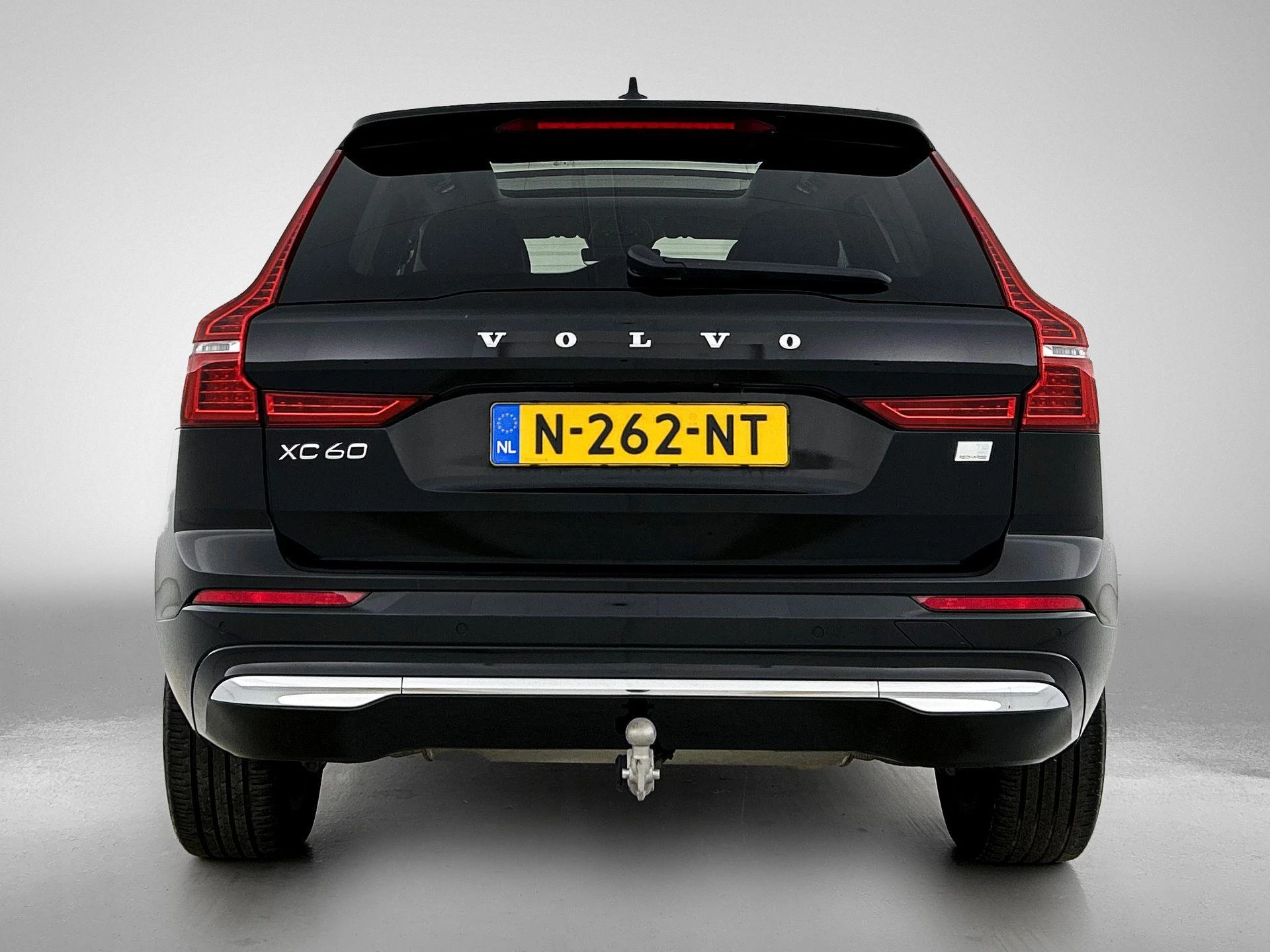 Volvo-XC60-image-2