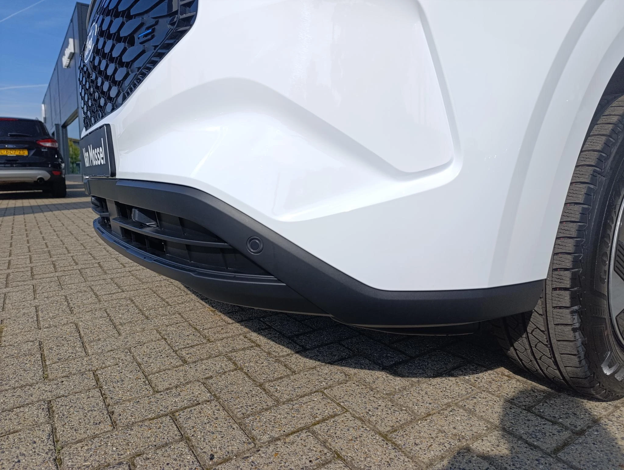 Ford-E-Transit-image-7
