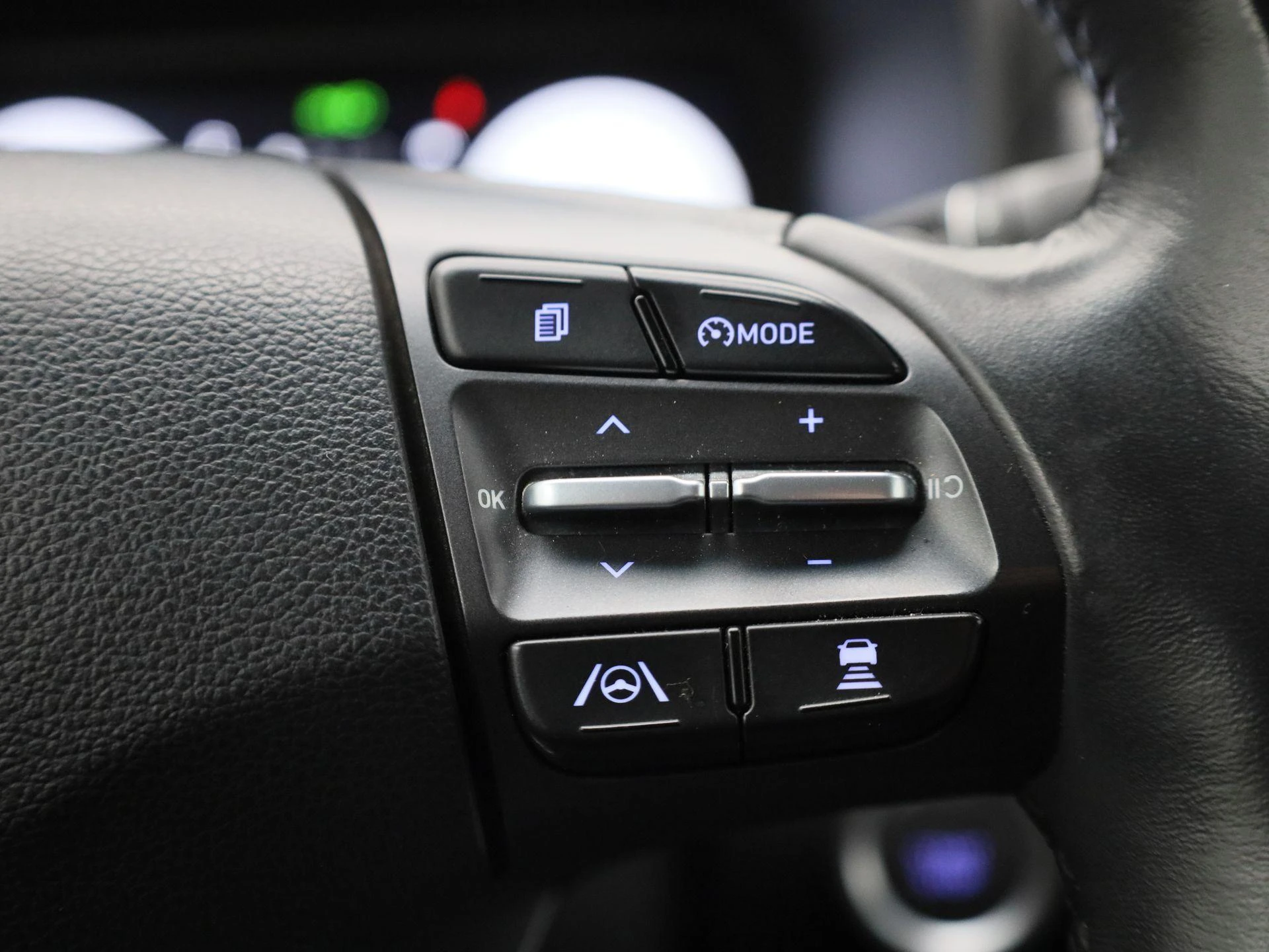 Hyundai-Kona-image-24