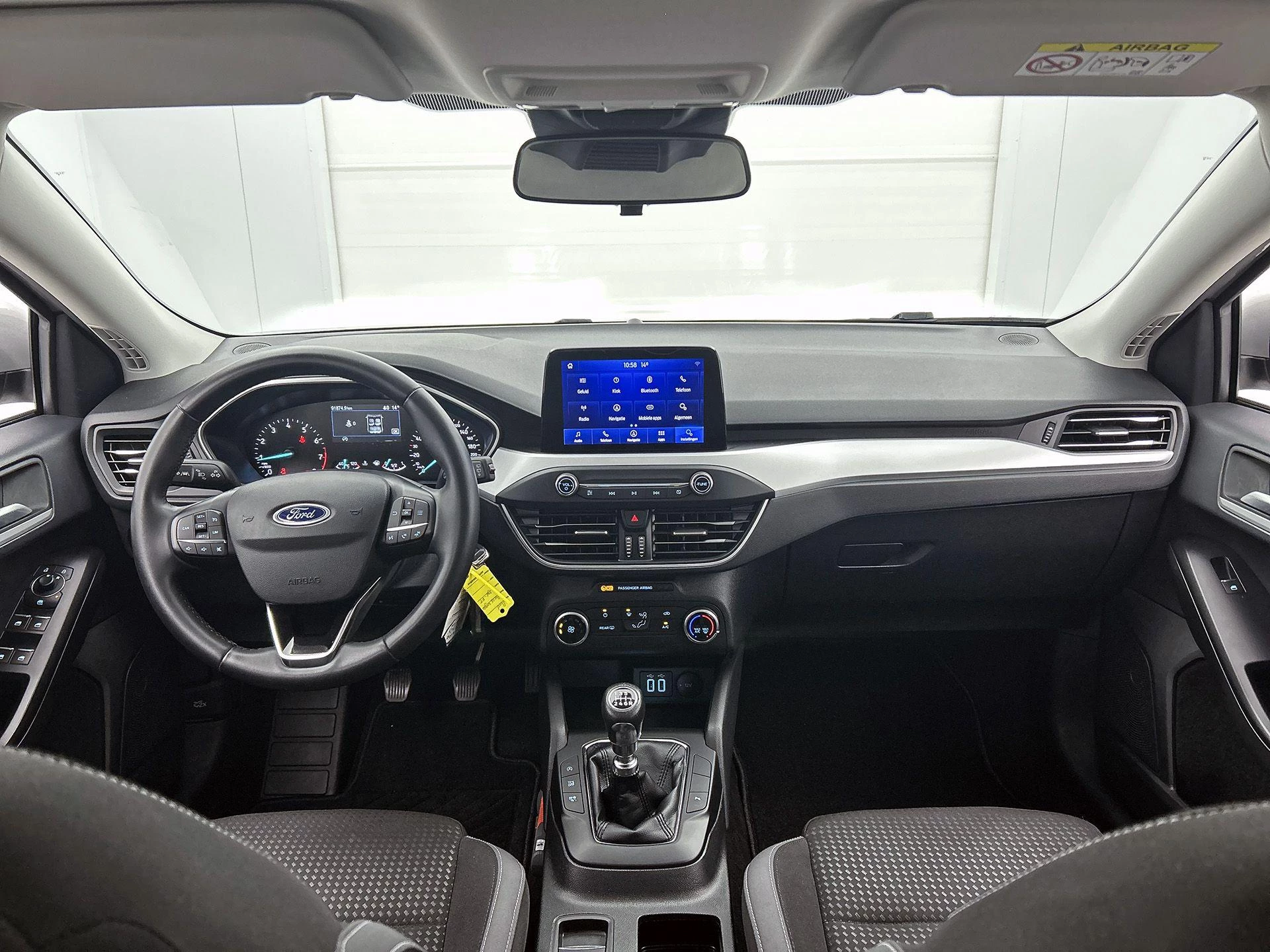 Ford Focus Wagon 1.0 EcoBoost Hybrid Trend Edition Business