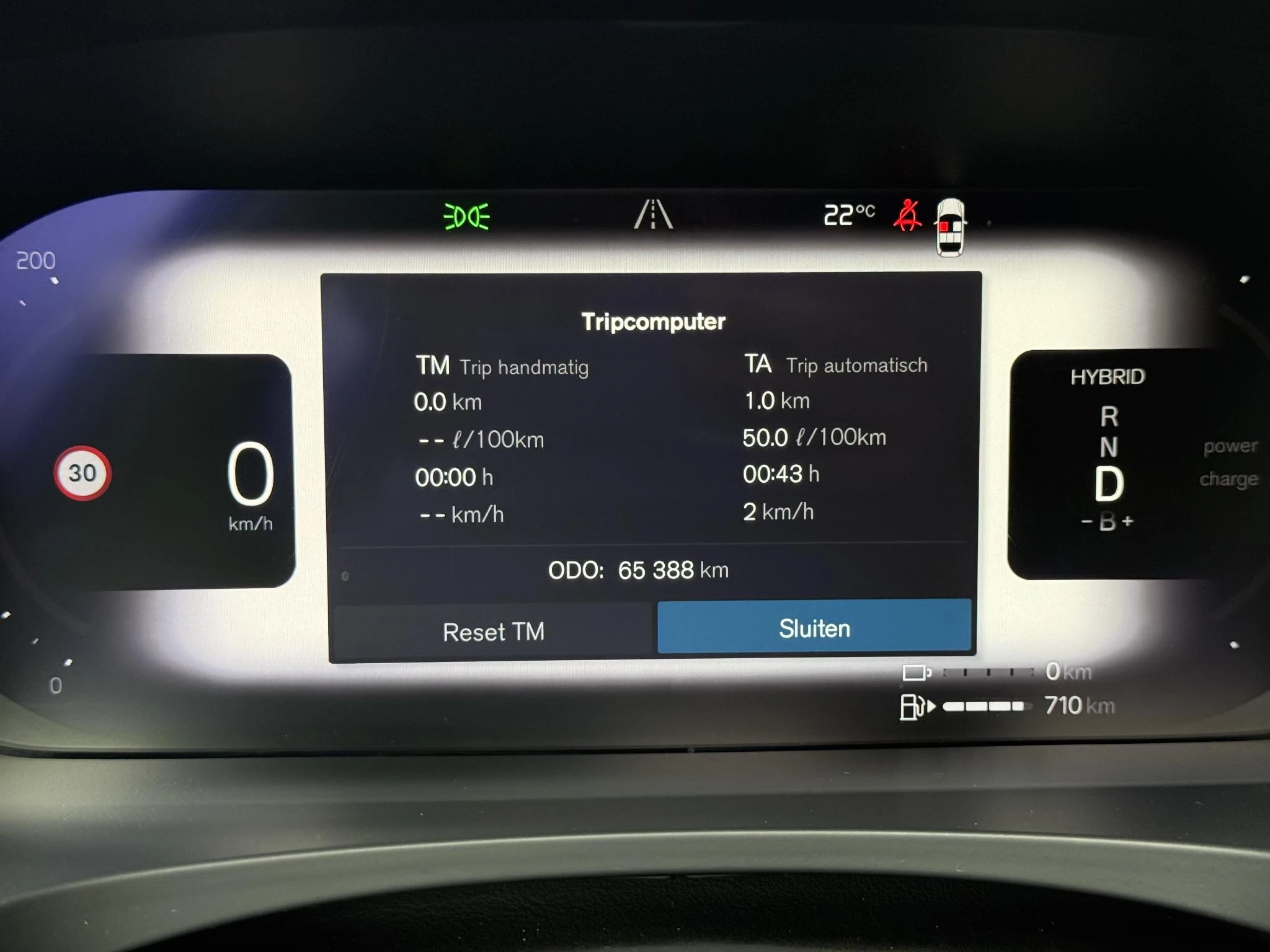 Volvo-V90-image-32