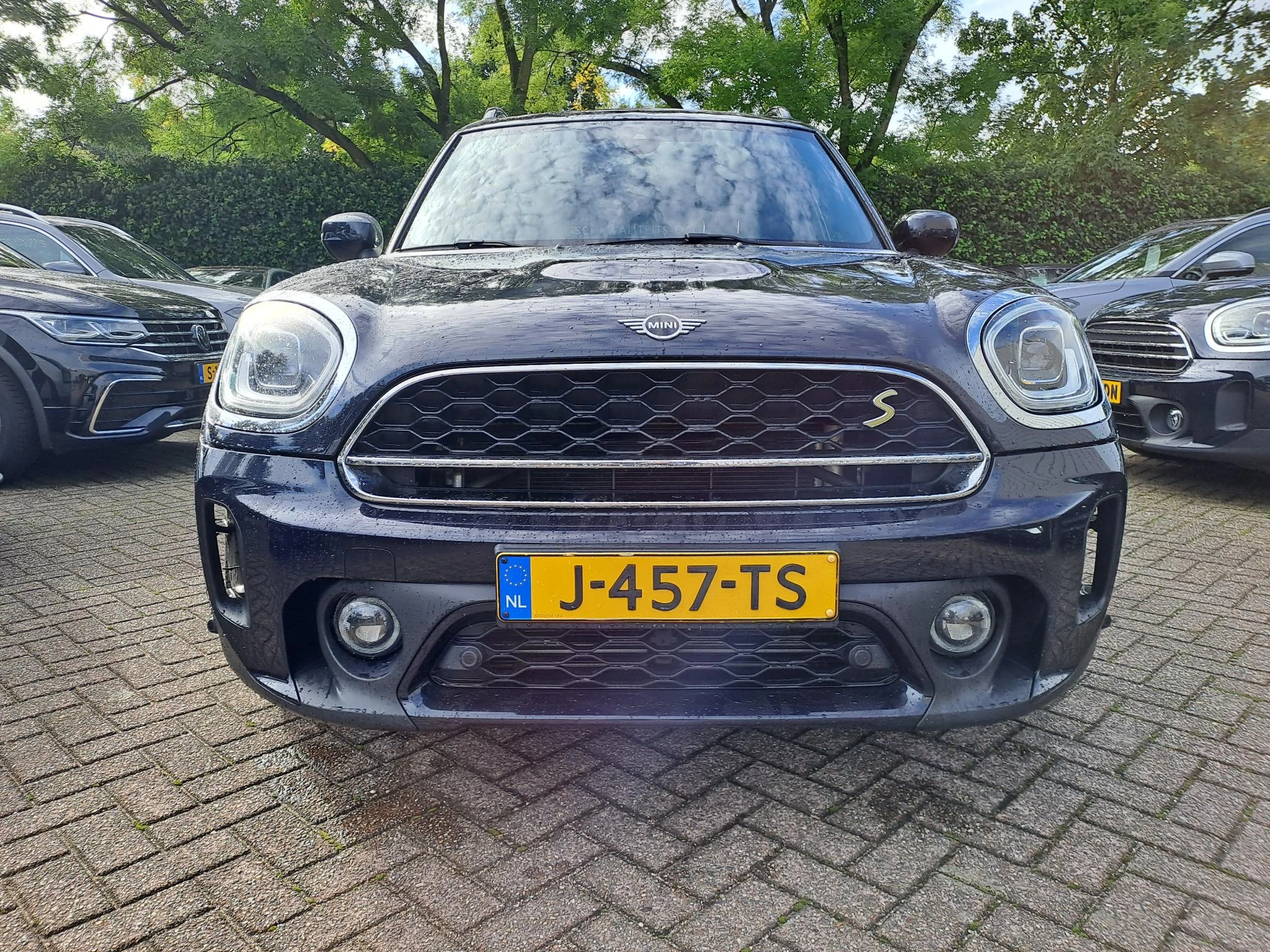 MINI-Countryman-image-2