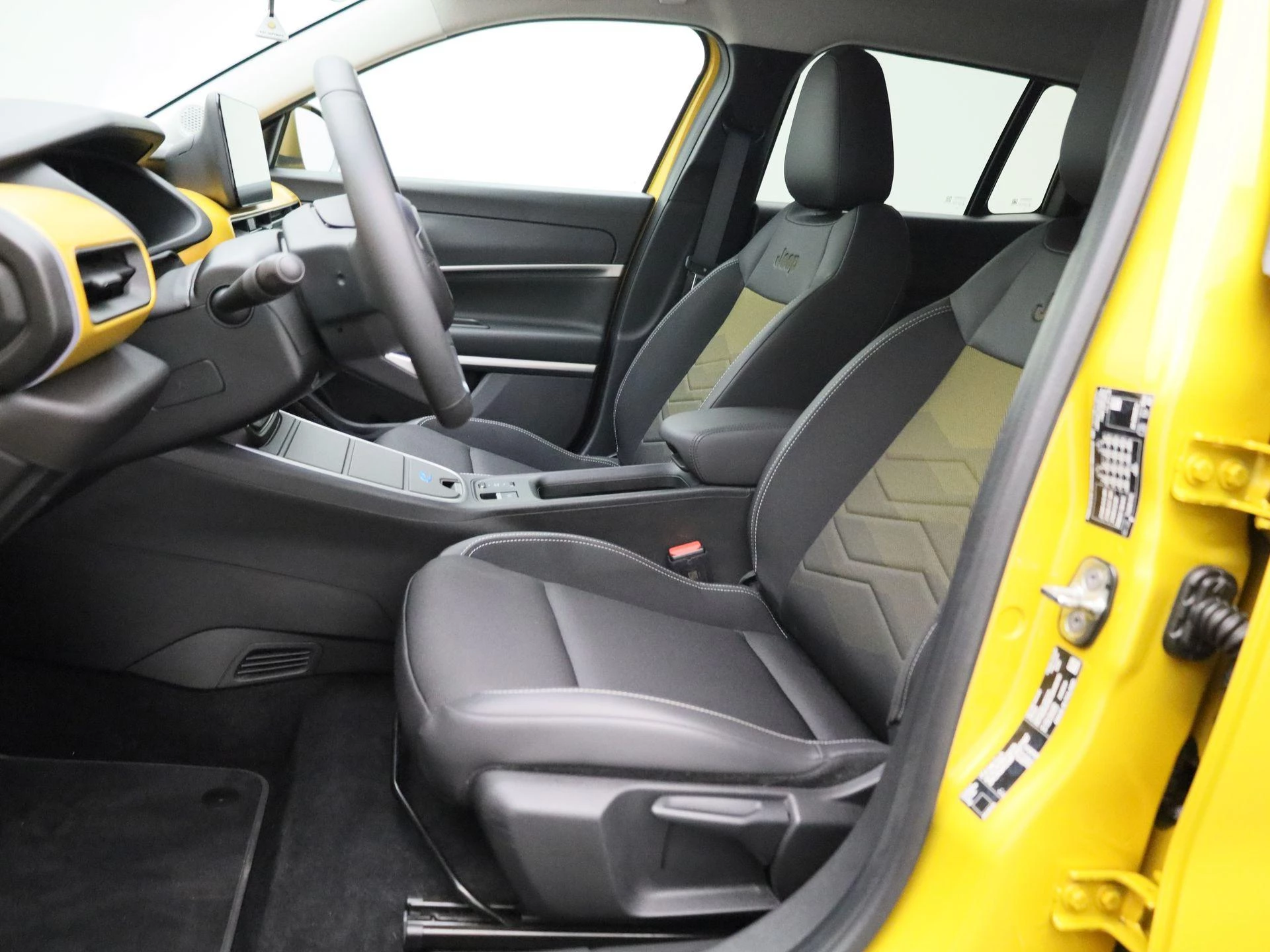 Jeep-Avenger-image-7