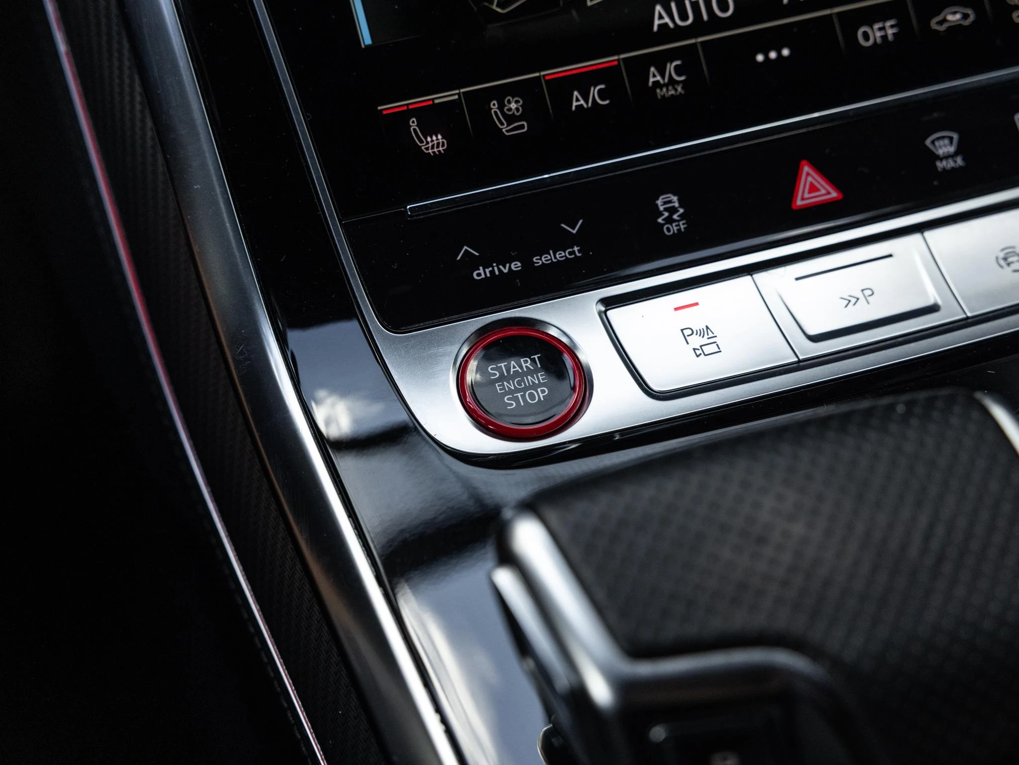 Audi RSQ8 4.0 TFSI quattro