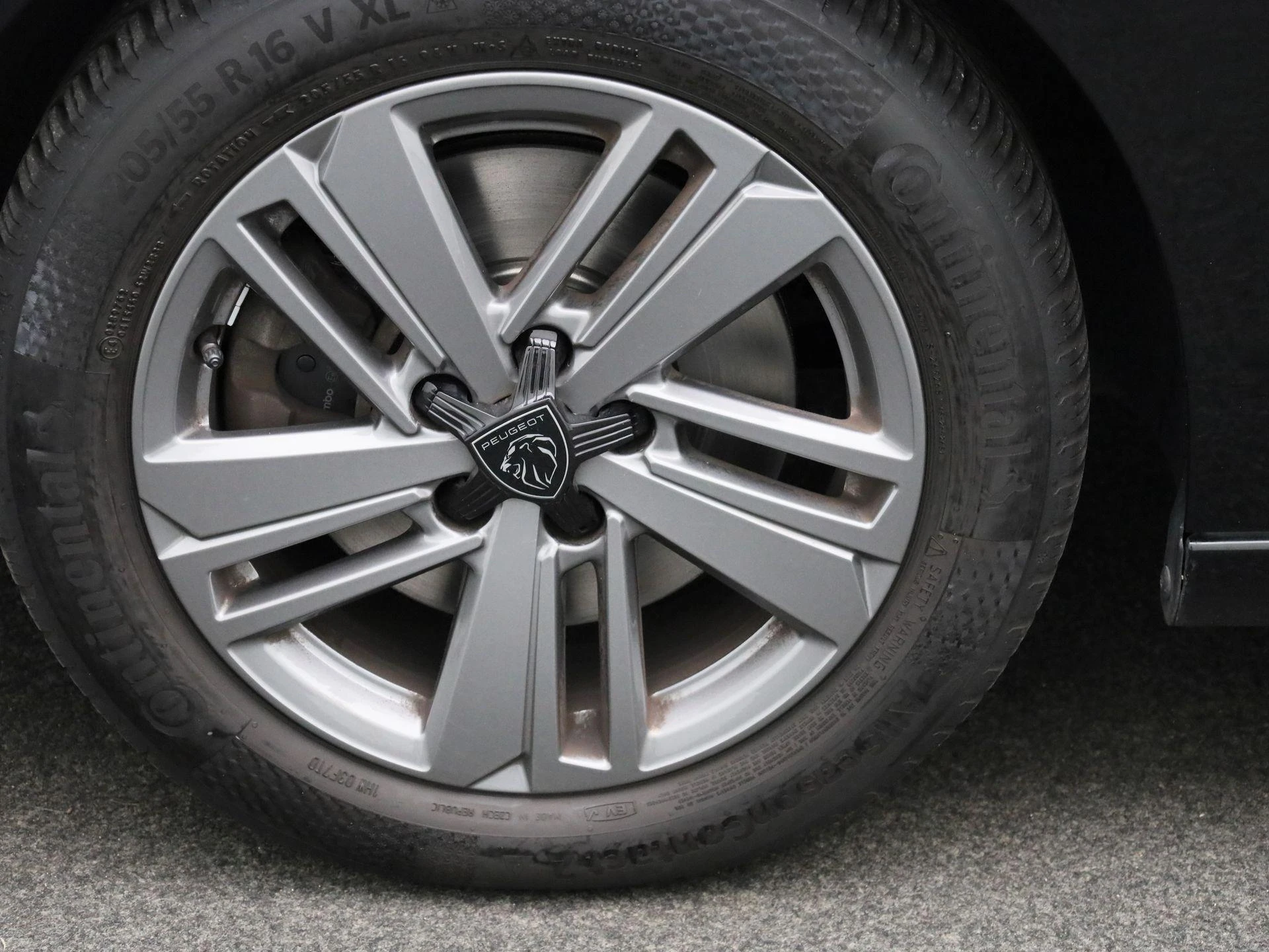 Peugeot-308-image-11