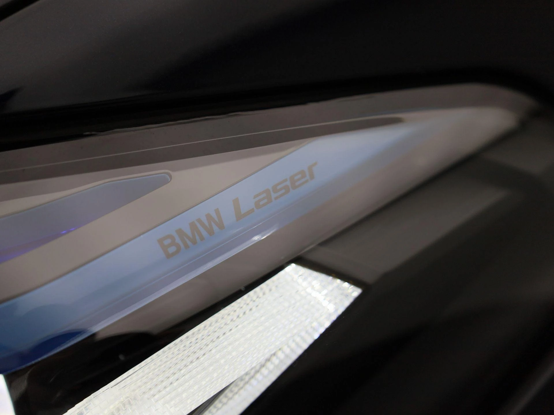 BMW-5 Serie-image-16