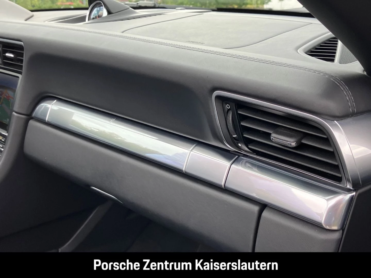 Porsche 911 991 Carrera Cabriolet Sportabgas PASM BOSE carrera