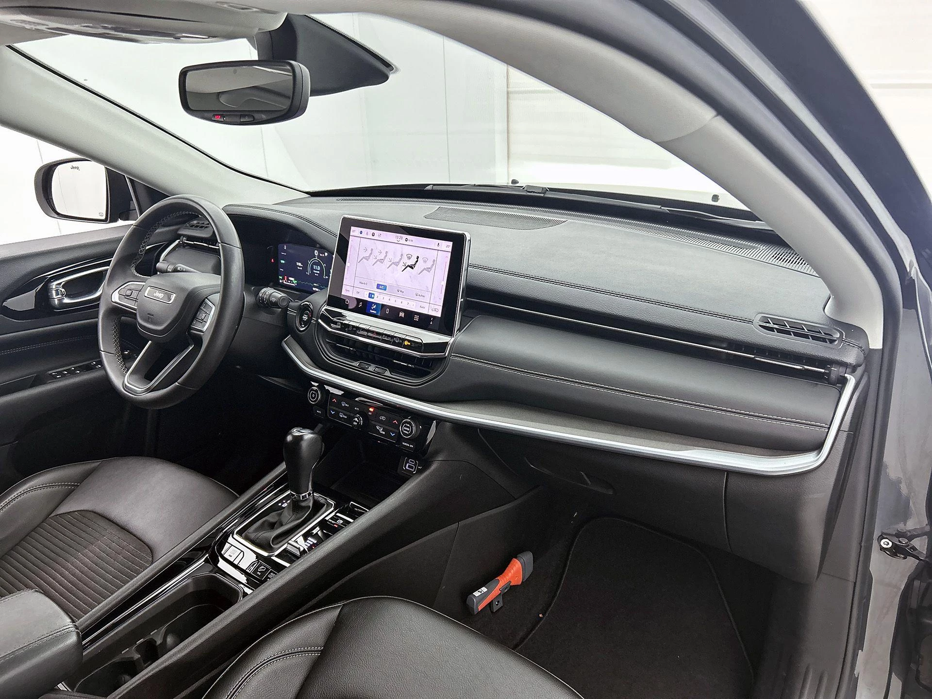 Jeep-Compass-image-19