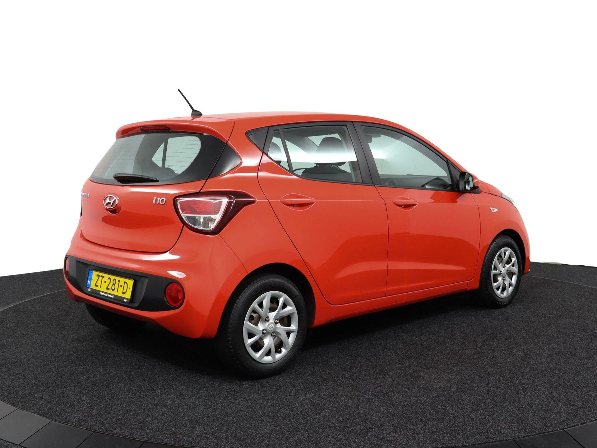 Hyundai-i10-image-2