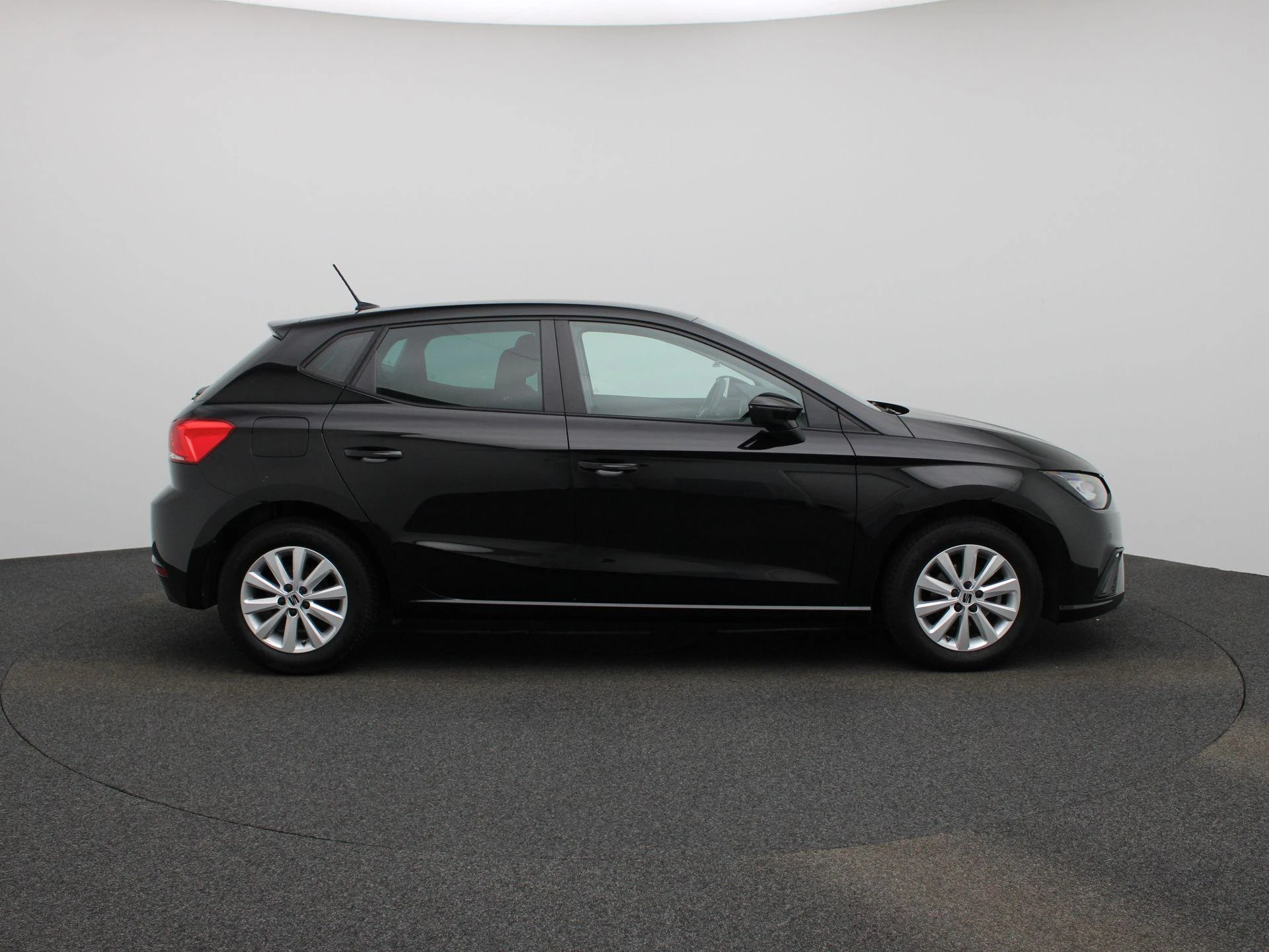 SEAT-Ibiza-image-5