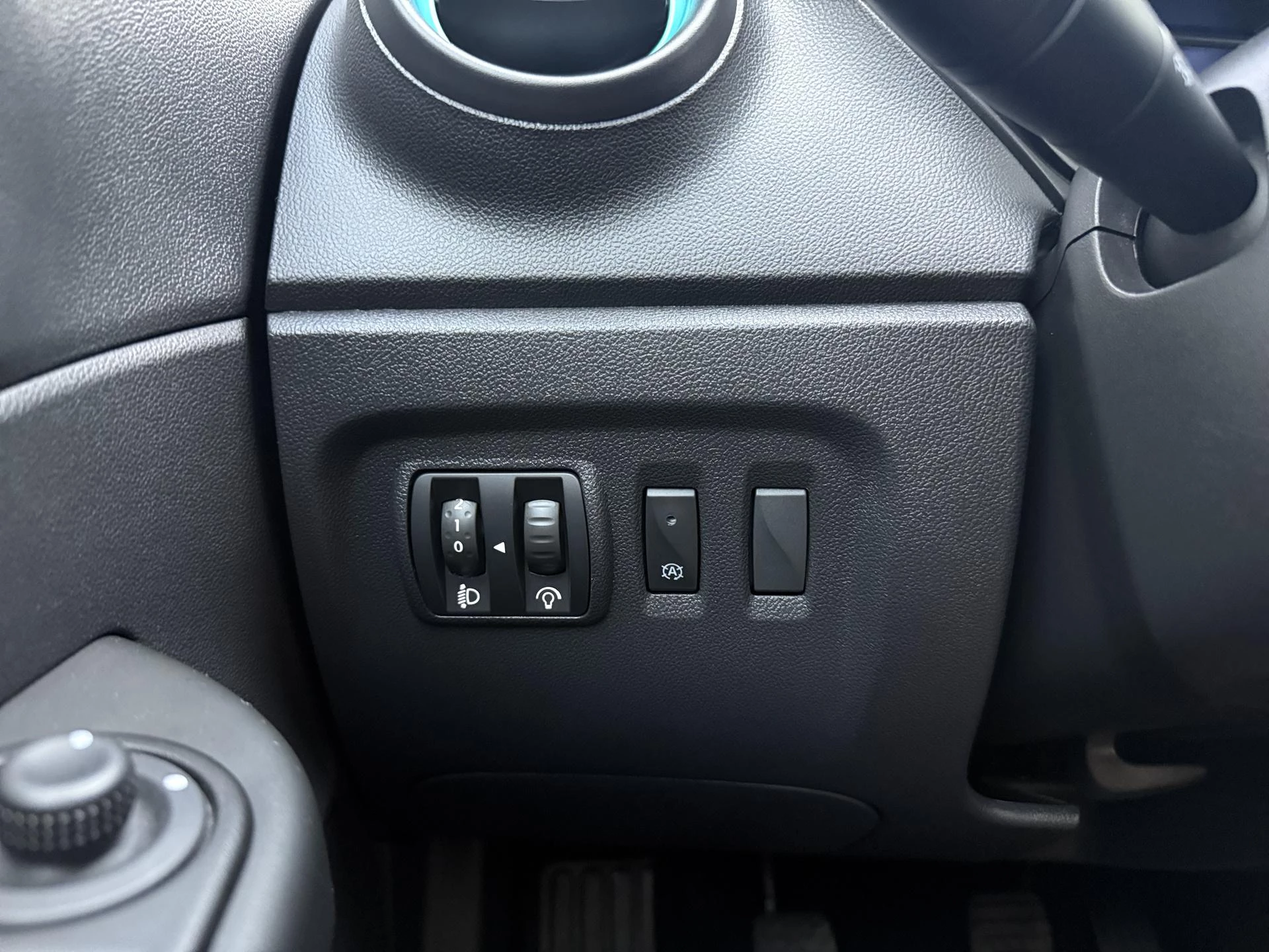 Renault-Captur-image-11