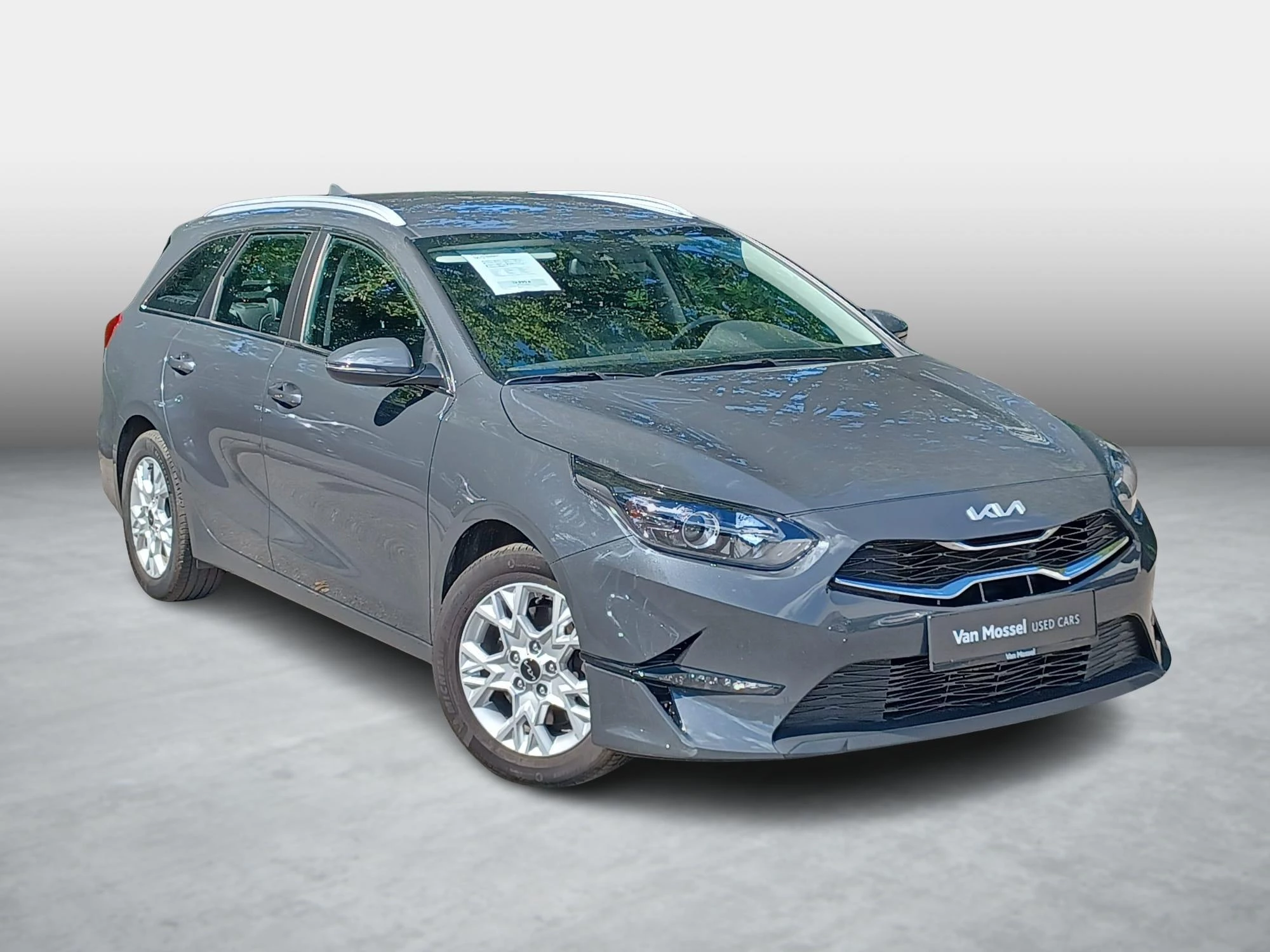 Kia-Ceed Sportswagon-image-2