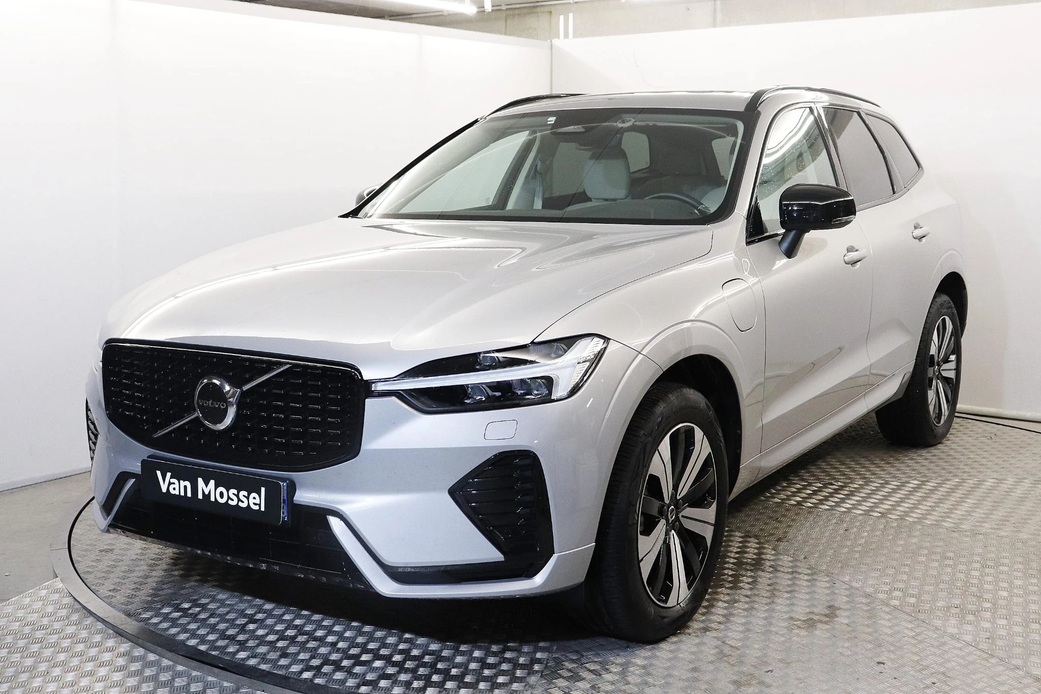 Volvo-XC60-image-0