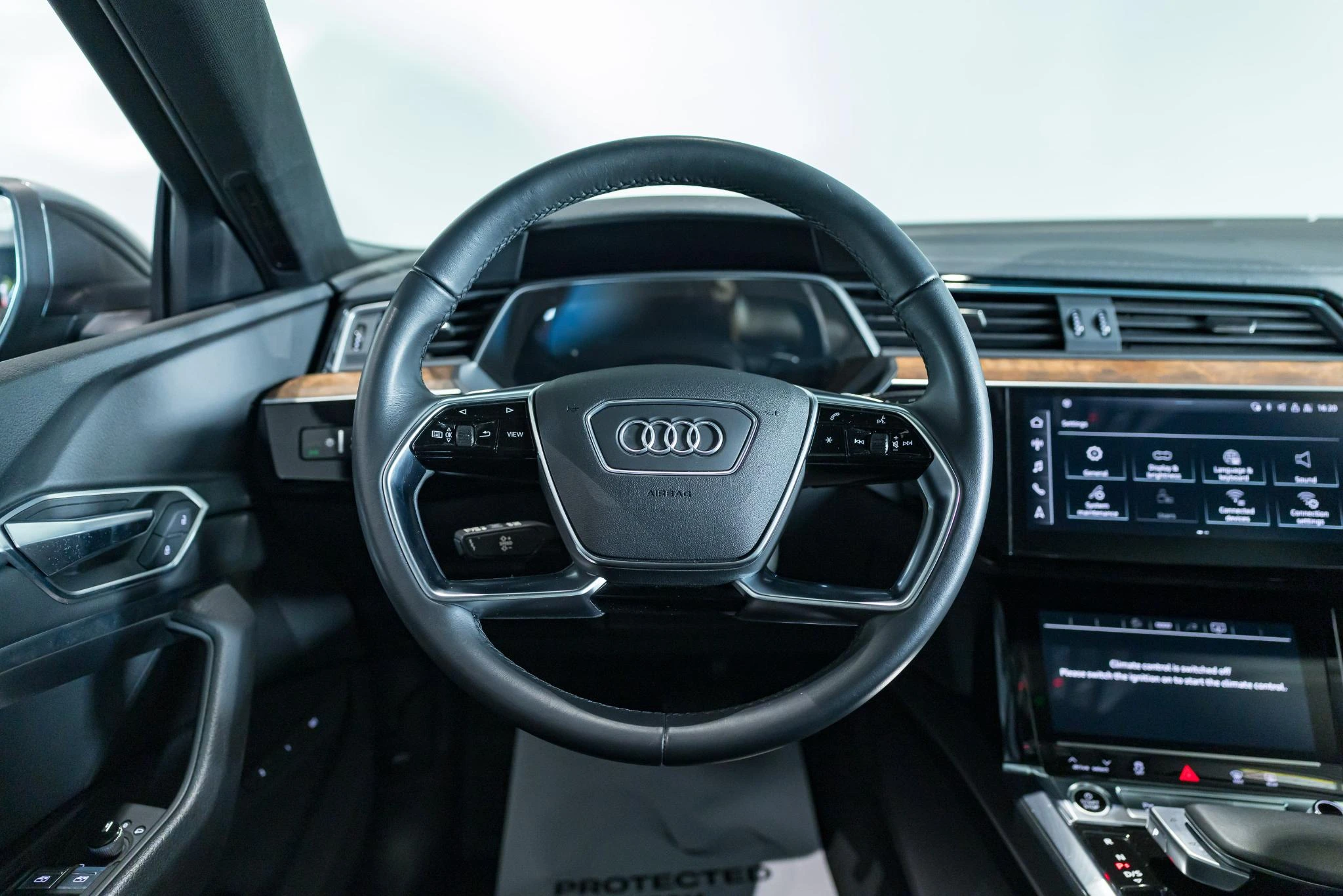 Audi-e-tron-image-22