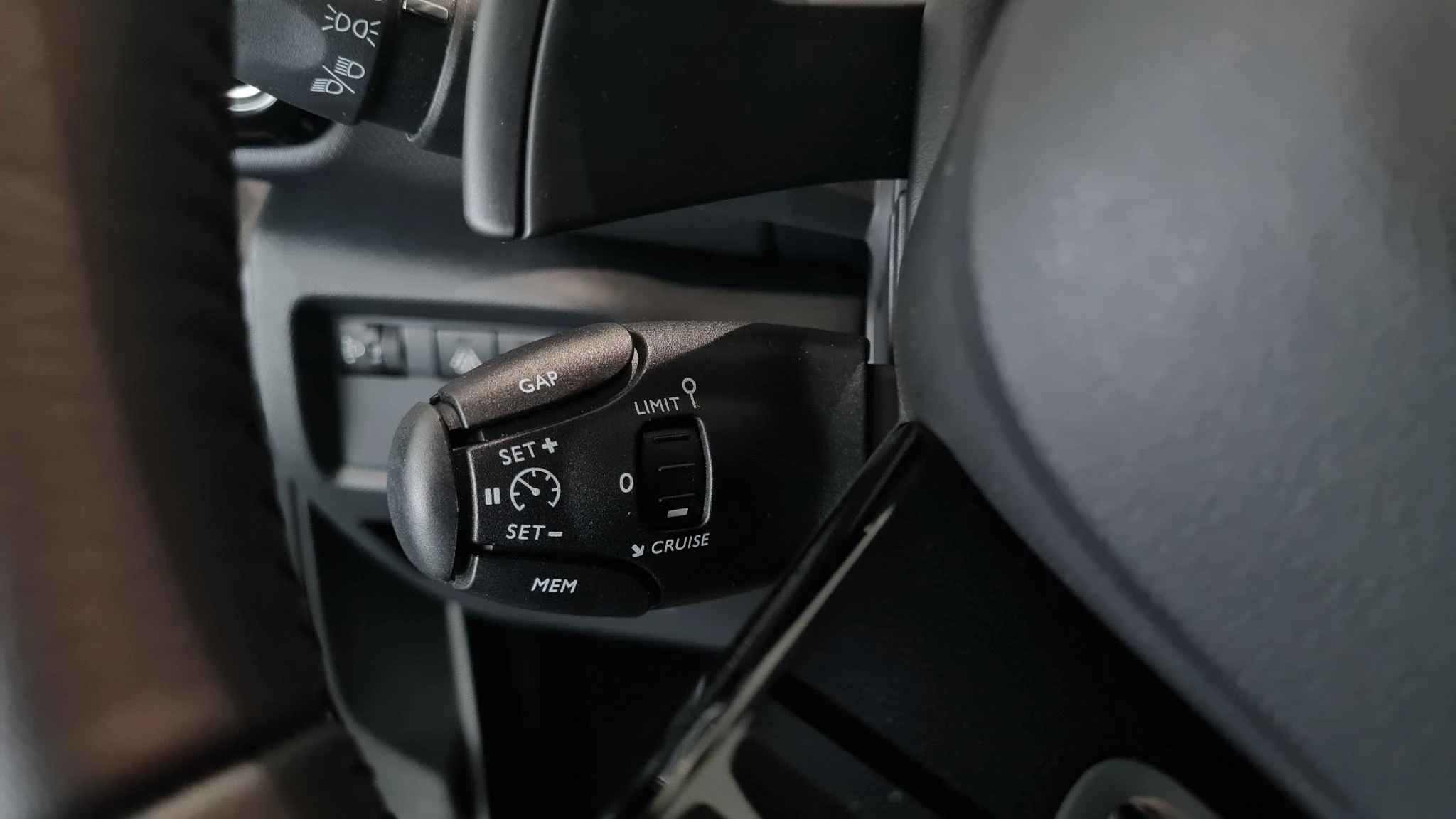 Citroën-C5 Aircross-image-12