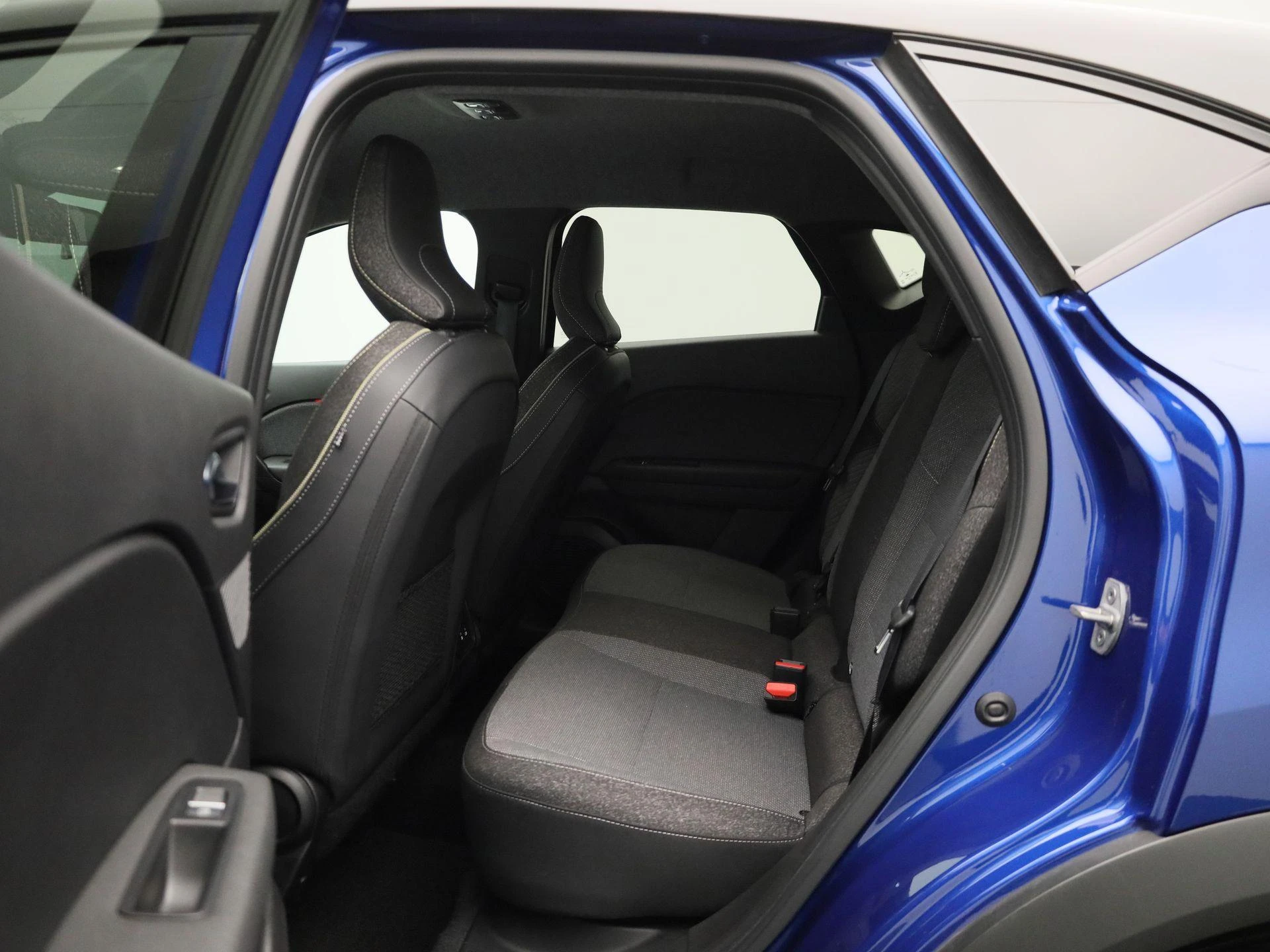 Renault-Captur-image-9