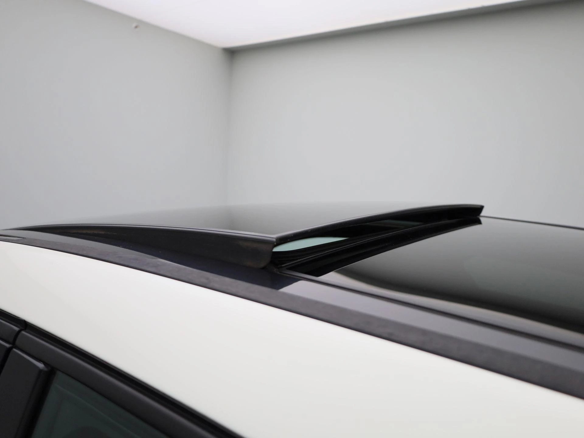 Mercedes-Benz-B-Klasse-image-38