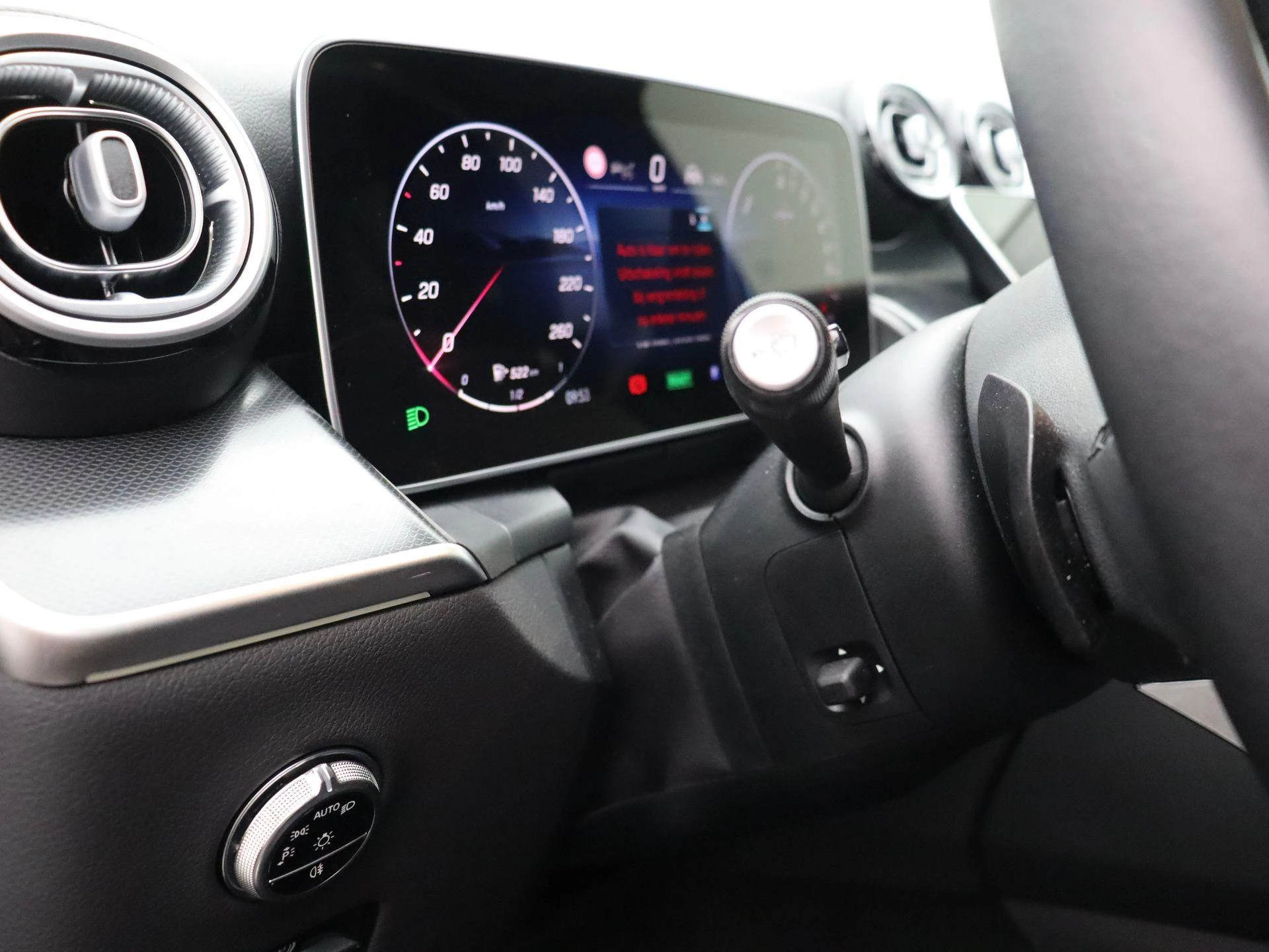 Mercedes-Benz GLC 300 e SUV Luxury Line + LEDER + DIGITAL LIGHT + TREKHAAK + 360 CAMERA +