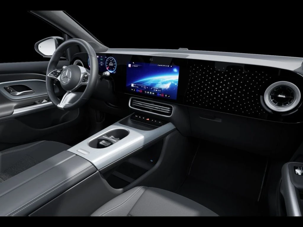Mercedes-Benz-GLA 200-image-11