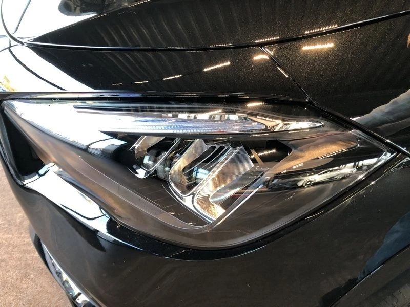 Mercedes-Benz GLA 200 AMG NIGHT PANO AHK KEYLESS WINTER-PAKET AMG LineC118 GLA 200 AMG NIGHT PANO AHK KEYLESS WINTER-PAKET AMG Line