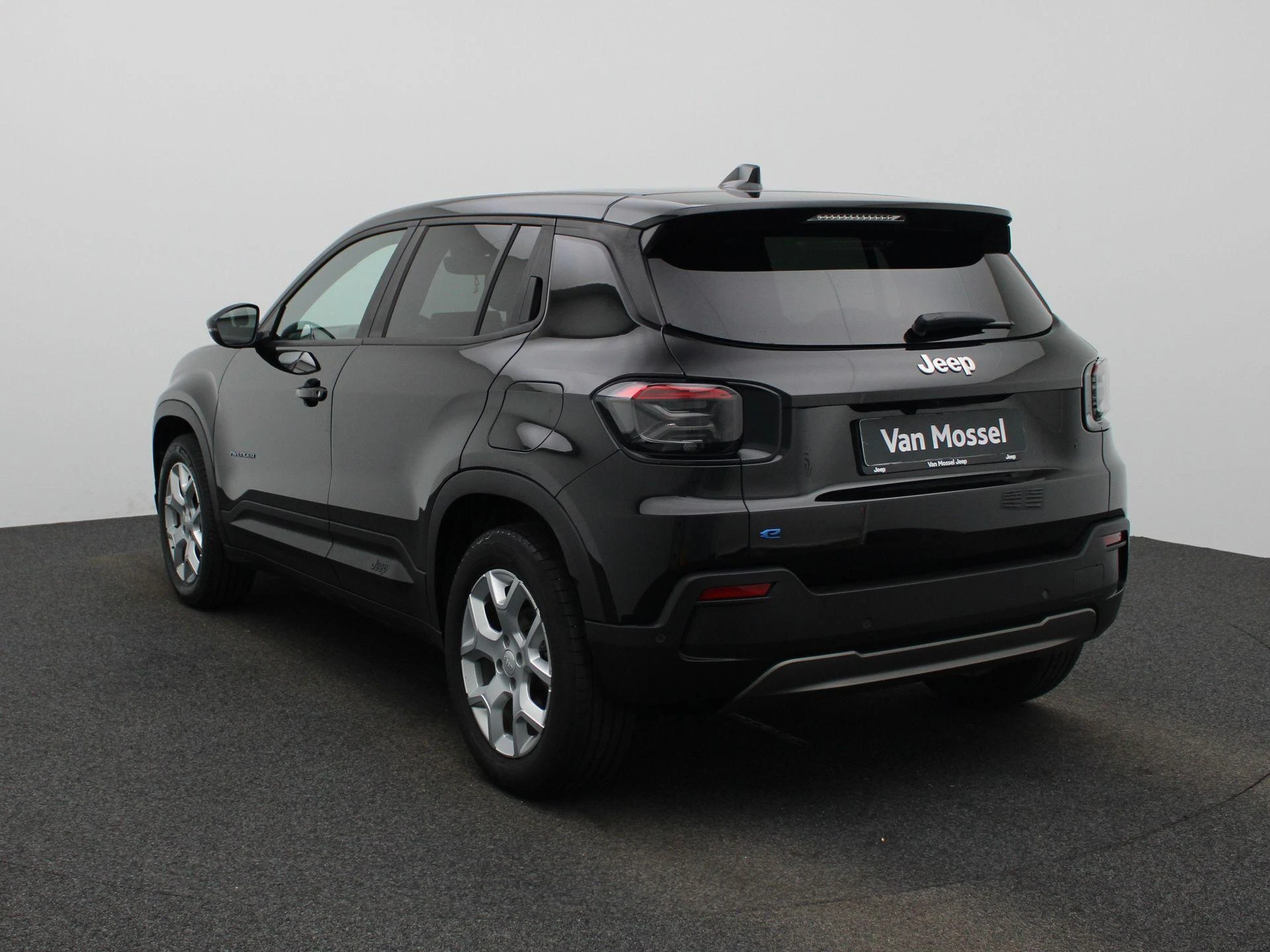 Jeep-Avenger-image-1