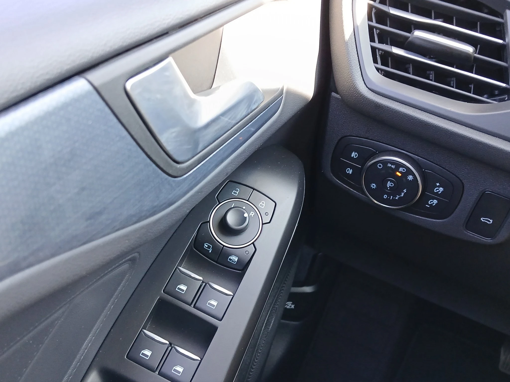 Ford-Focus-image-16