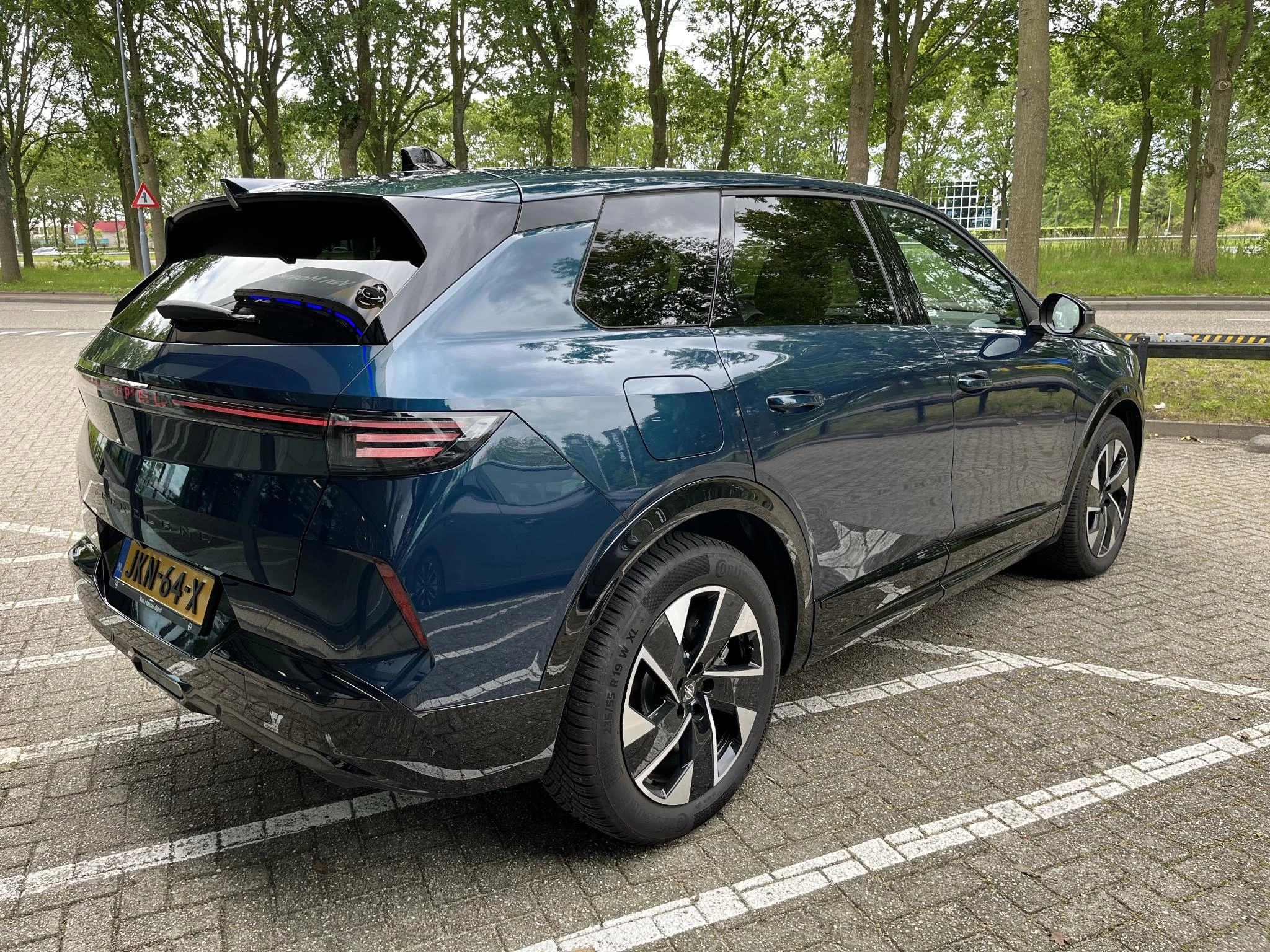 Opel-Grandland-image-4