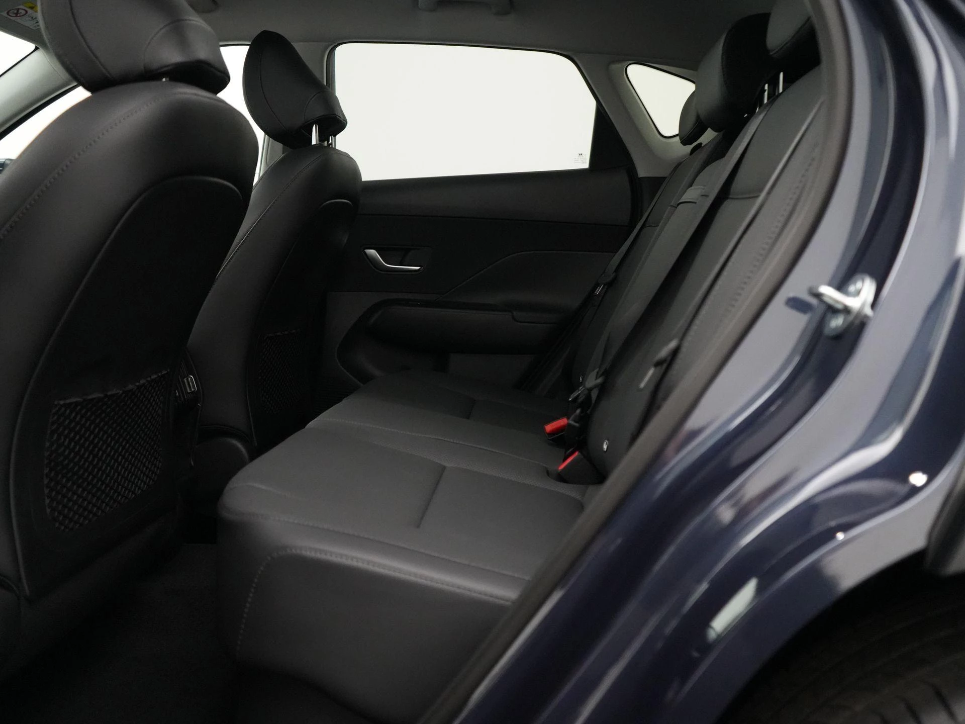 Hyundai-Kona-image-35